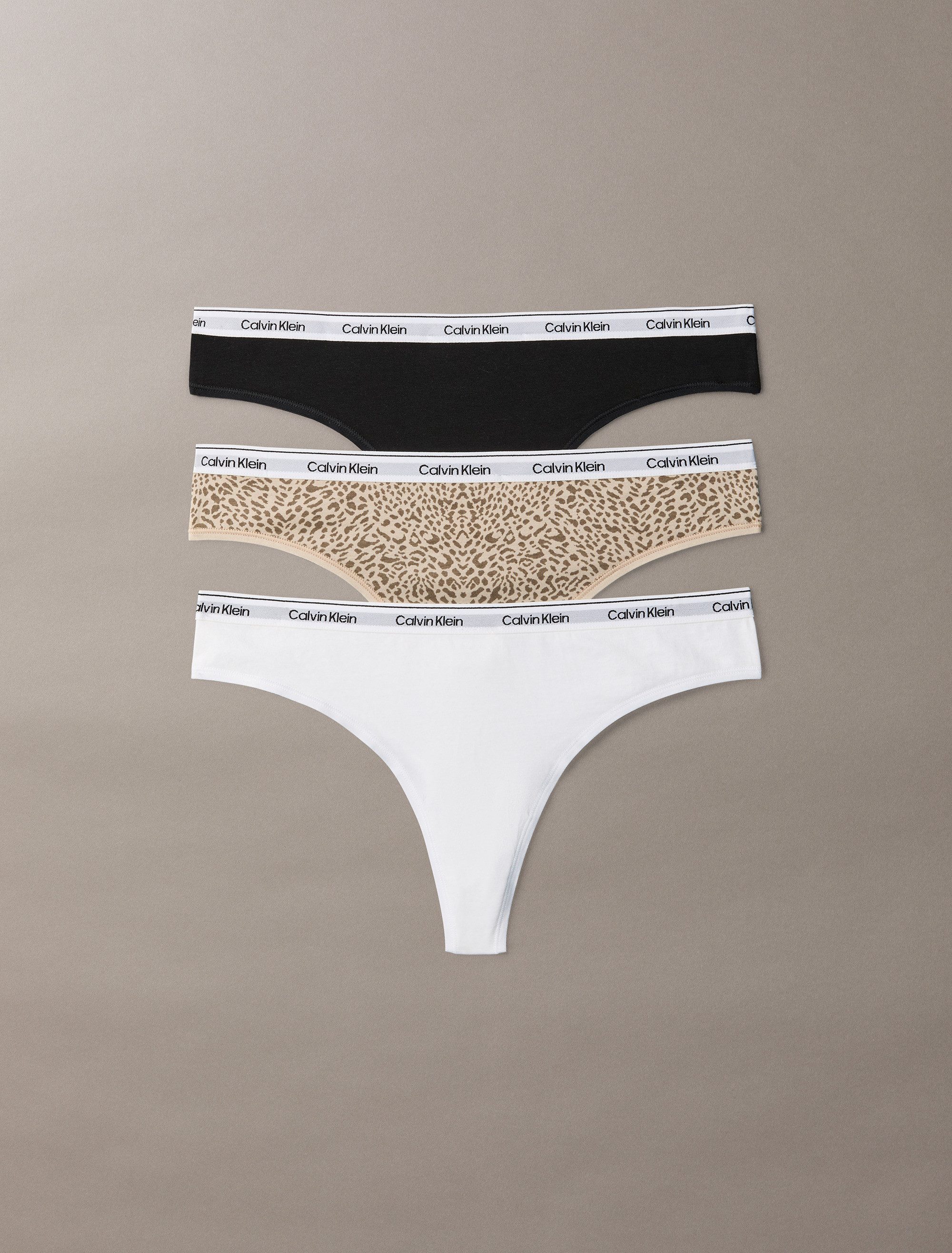 Calvin Klein Underwear Brasilslip (Packung, 3-St., 3er-Pack) Körpernahe Passform mit elastischem Bund