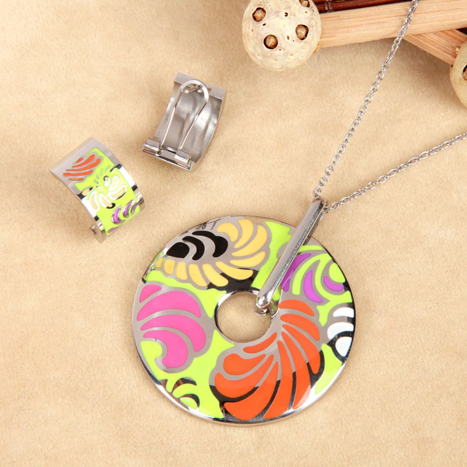 Kingka Ketten-Set Damen Flower Power Paar Ohrringe und Kette mit Anhänger als Set (Set), Zu Shirt, Hoodie, Jeans, Sneaker! Büro, Urlaub, Party, SALE SALE
