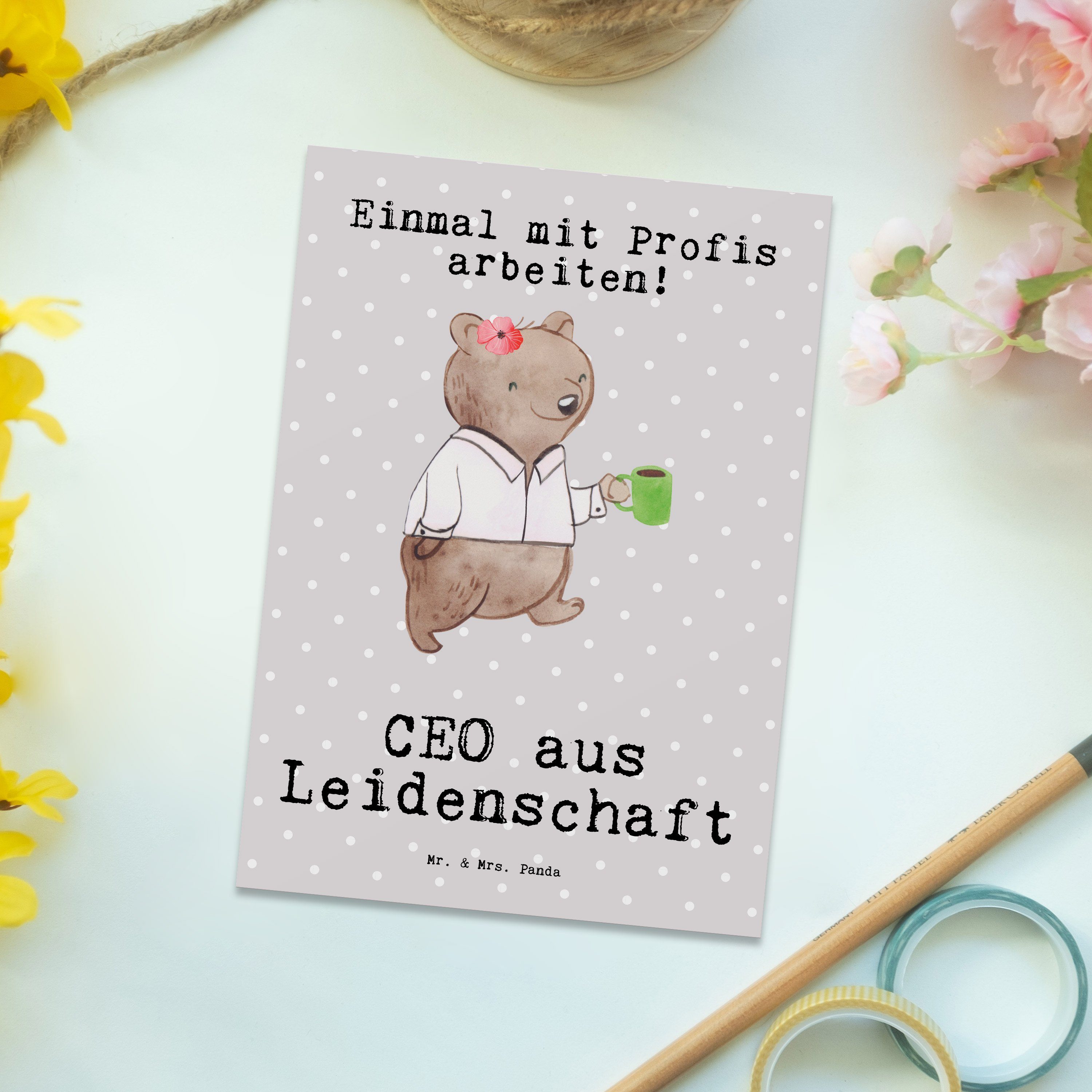 Mrs. Ausbildung, Mr. CEO - Panda Geschenk, & Postkarte Führungsk - Grau Leidenschaft aus Pastell