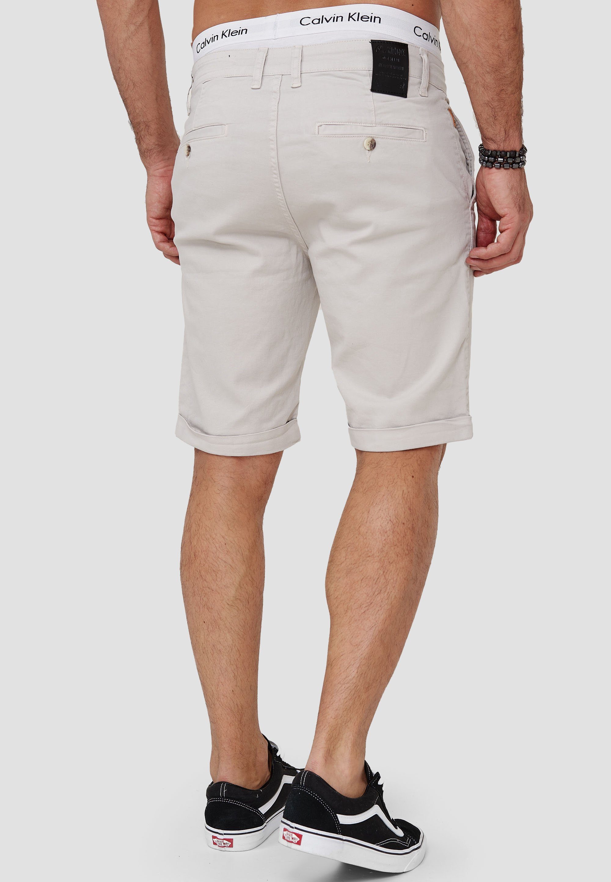 im Design) Casual Shorts 1-tlg., modischem OneRedox Sweatpants, Altweiß Fitness Hose Bermudas Freizeit (Kurze SH-3364