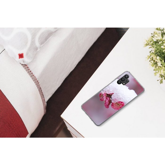 MuchoWow Handyhülle Rosa - Blume - Winter Handyhülle Samsung Galaxy A32 5G Smartphone-Bumper Print Handy ZV10976