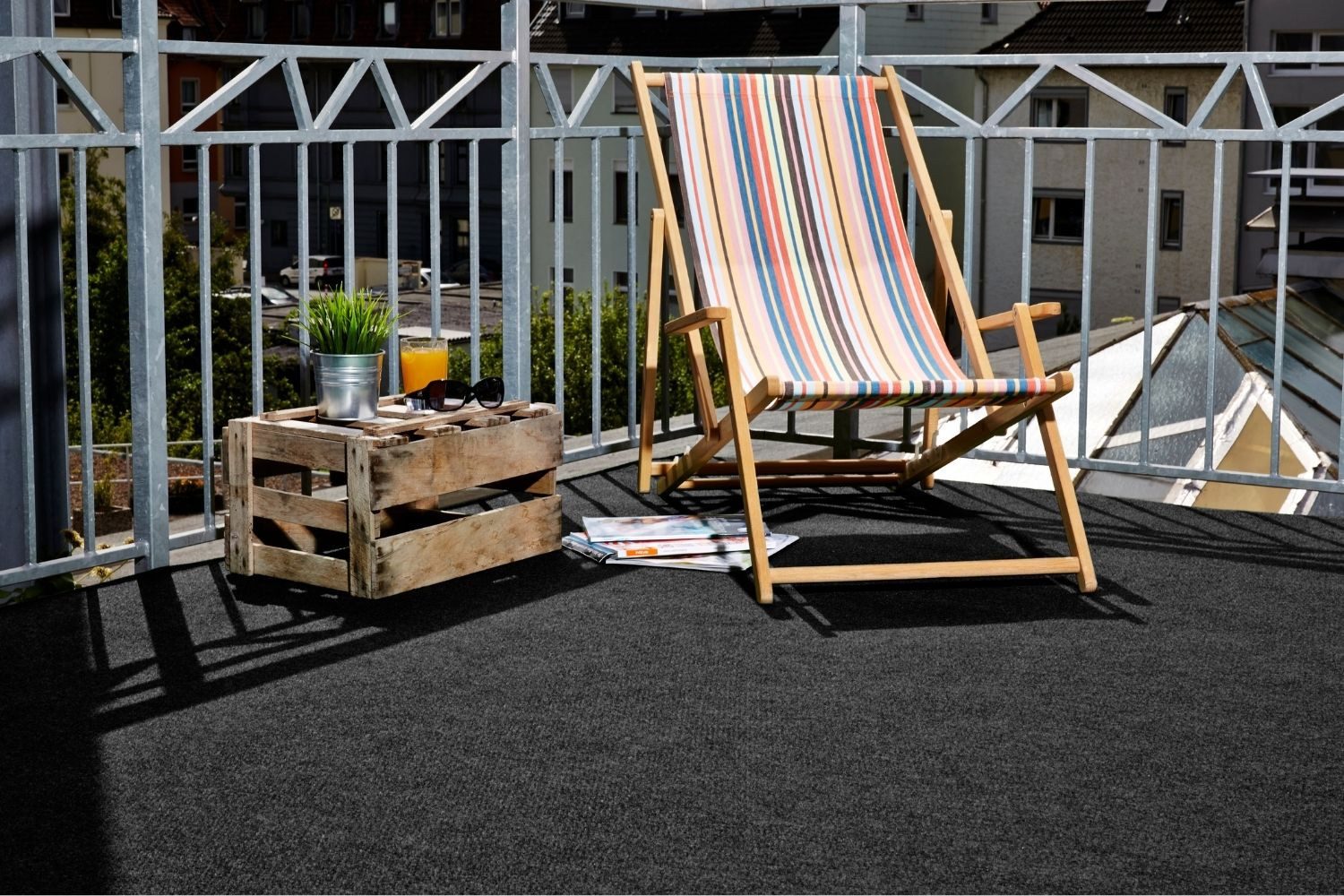 misento Kunstrasen Einfach, rechteckig, Höhe: 4 mm, Rasenteppich für Balkon und Terrasse mit Drainage-Noppen