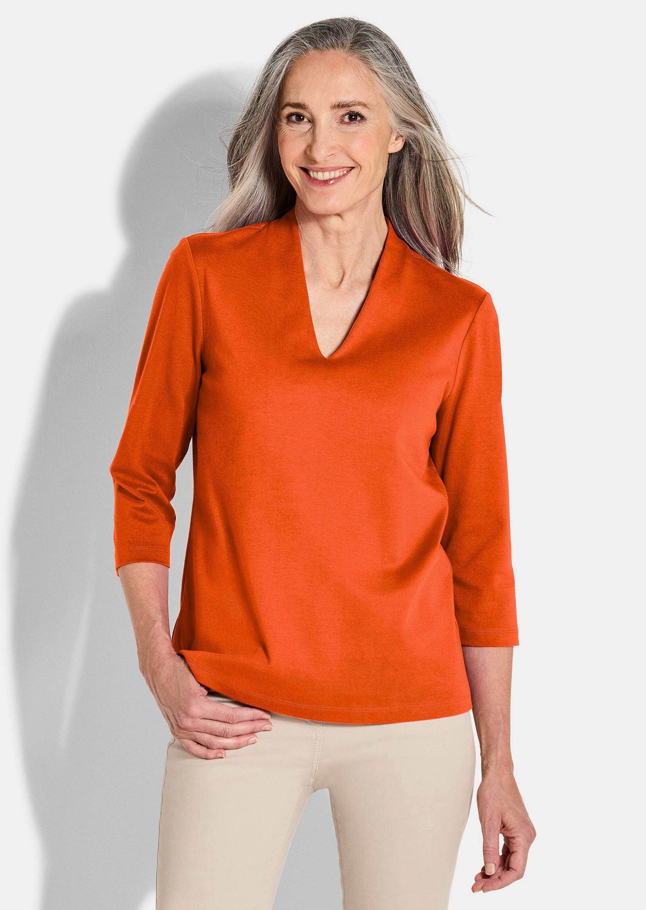 Print-Shirt Kurzgröße: Elegantes Basic-Shirt mit V-Ausschnitt