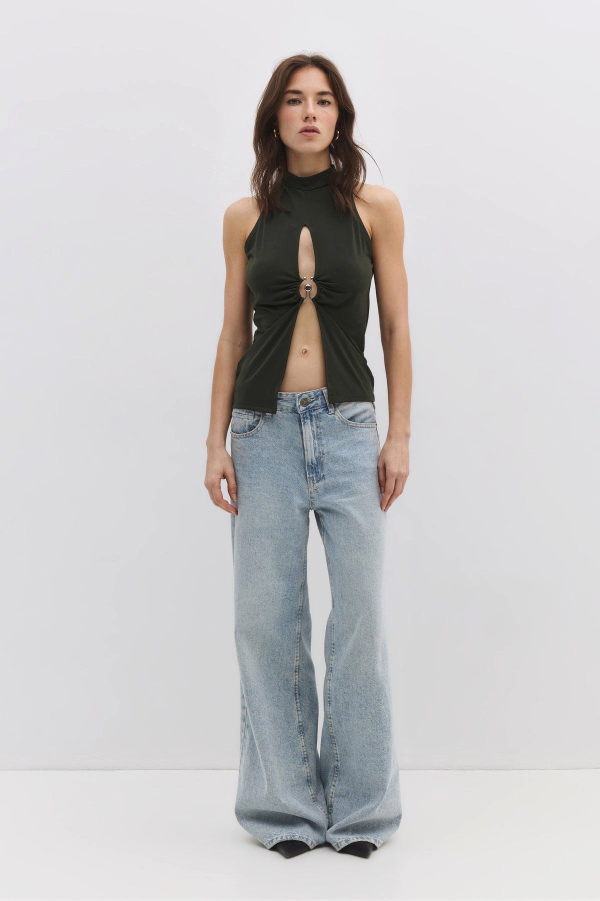 No Matter What Blusentop Neckholderbluse mit V-Ausschnitt