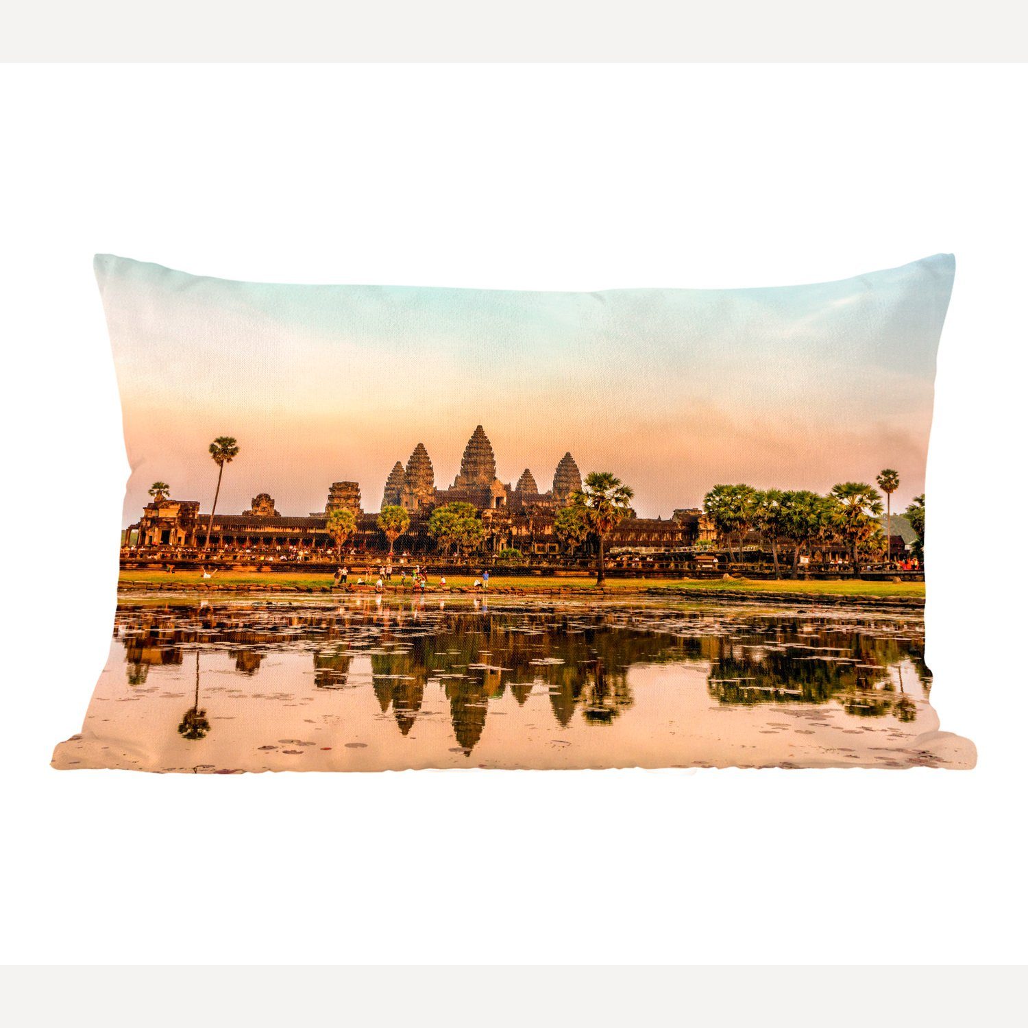 MuchoWow Dekokissen Angkor Wat im Sonnenuntergang mit Spiegelung des Wassers, Wohzimmer Dekoration, Zierkissen, Dekokissen mit Füllung, Schlafzimmer