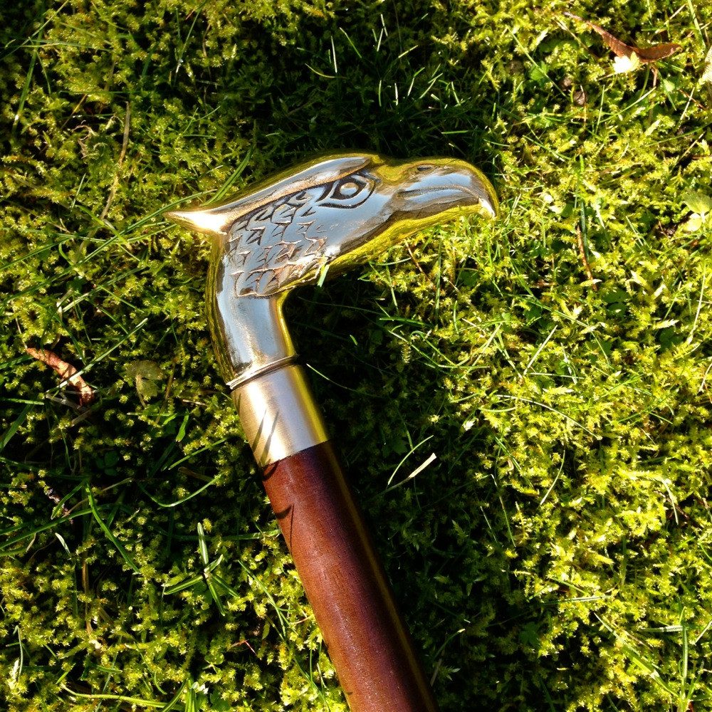 Antikas Wanddekoobjekt Spazierstock mit Messing Griff Adlerkopf günstig online kaufen