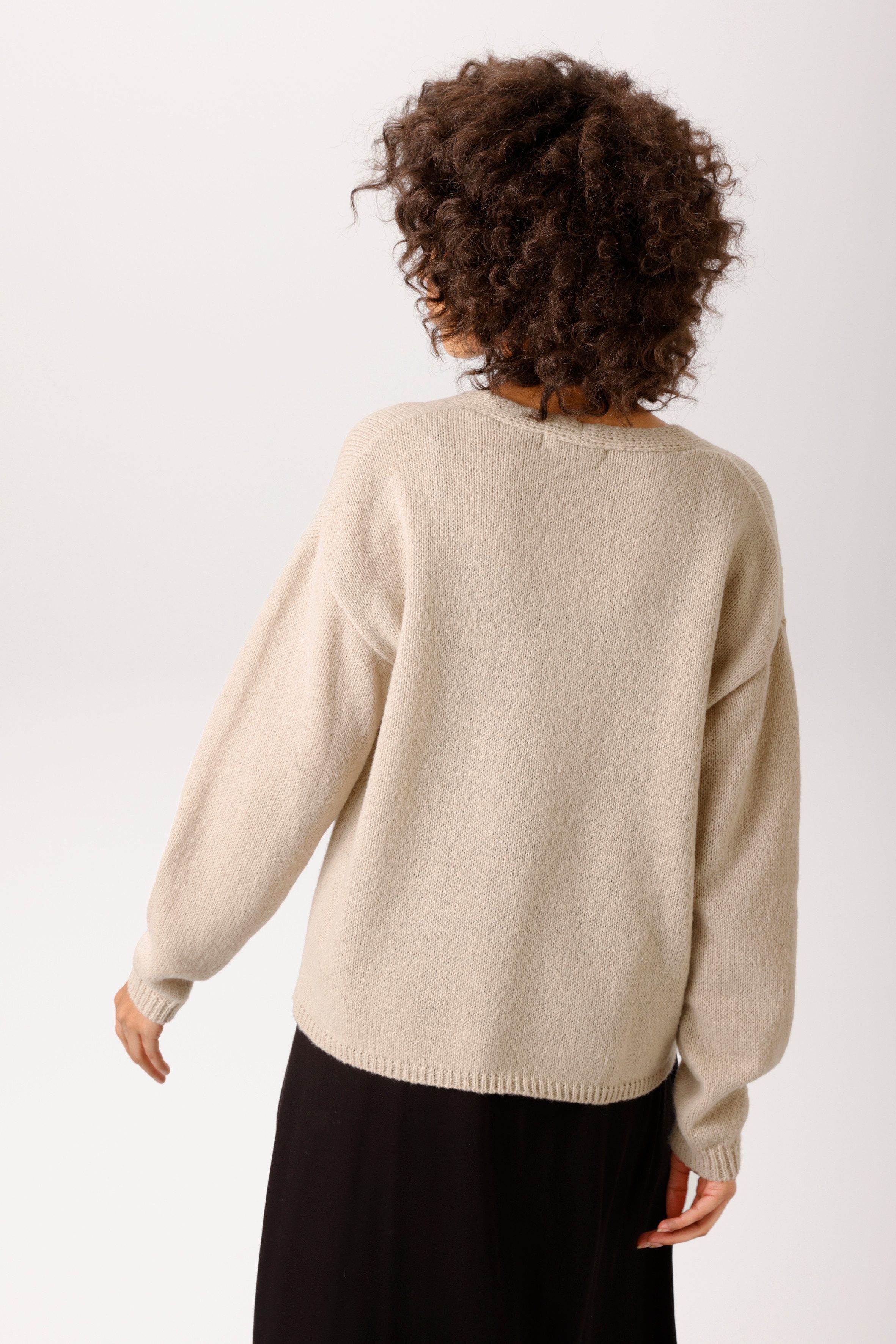 Aniston CASUAL Strickjacke mit Glitzersteinchen verzierten Knöpfen zu schließen - NEUE KOLLEKTION – Bild 2 von 5