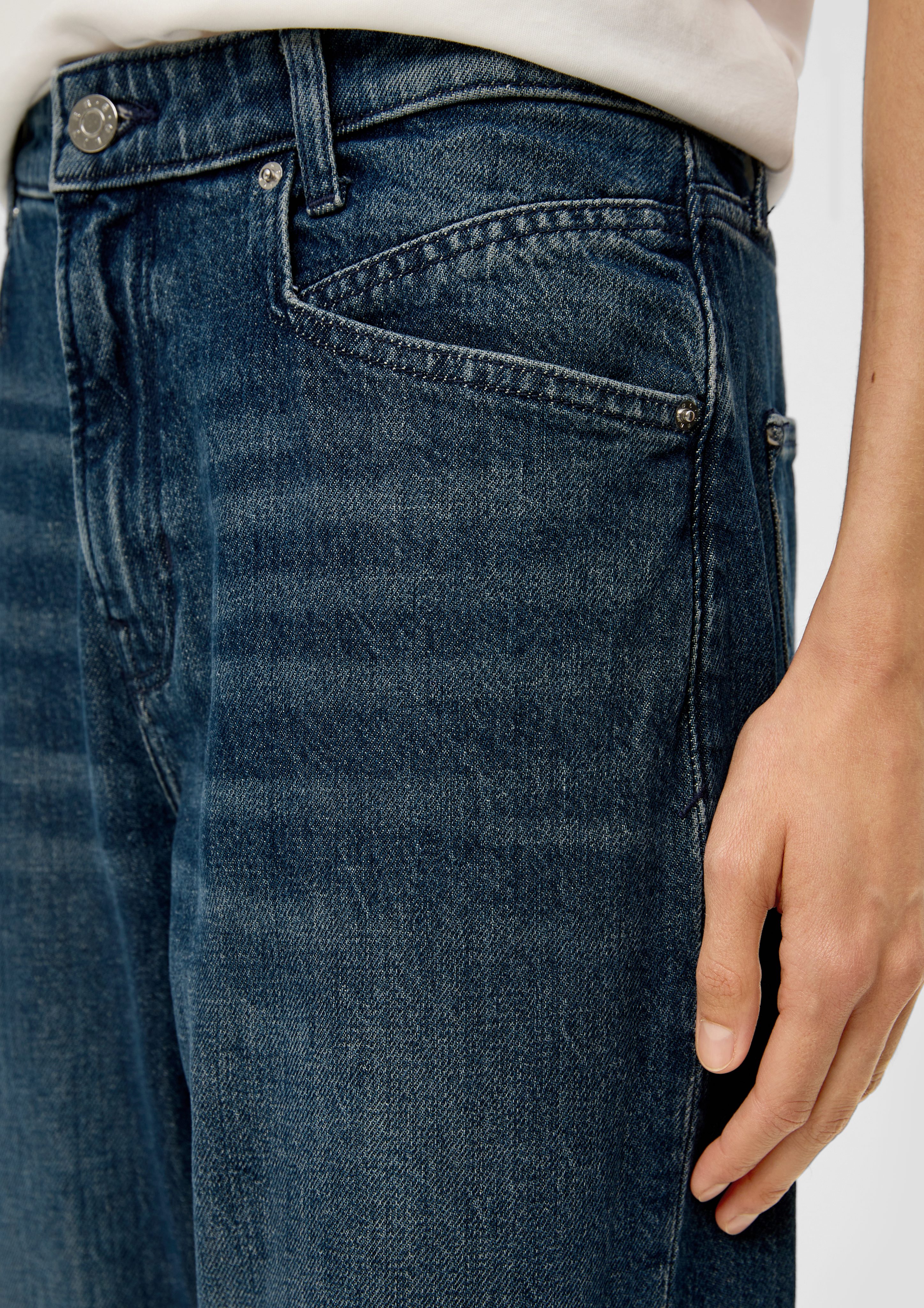 Mid Tapered / / Rise Ankle-Jeans s.Oliver / Franciz Relaxed Fit Leg Waschung, 7/8-Jeans Label-Patch