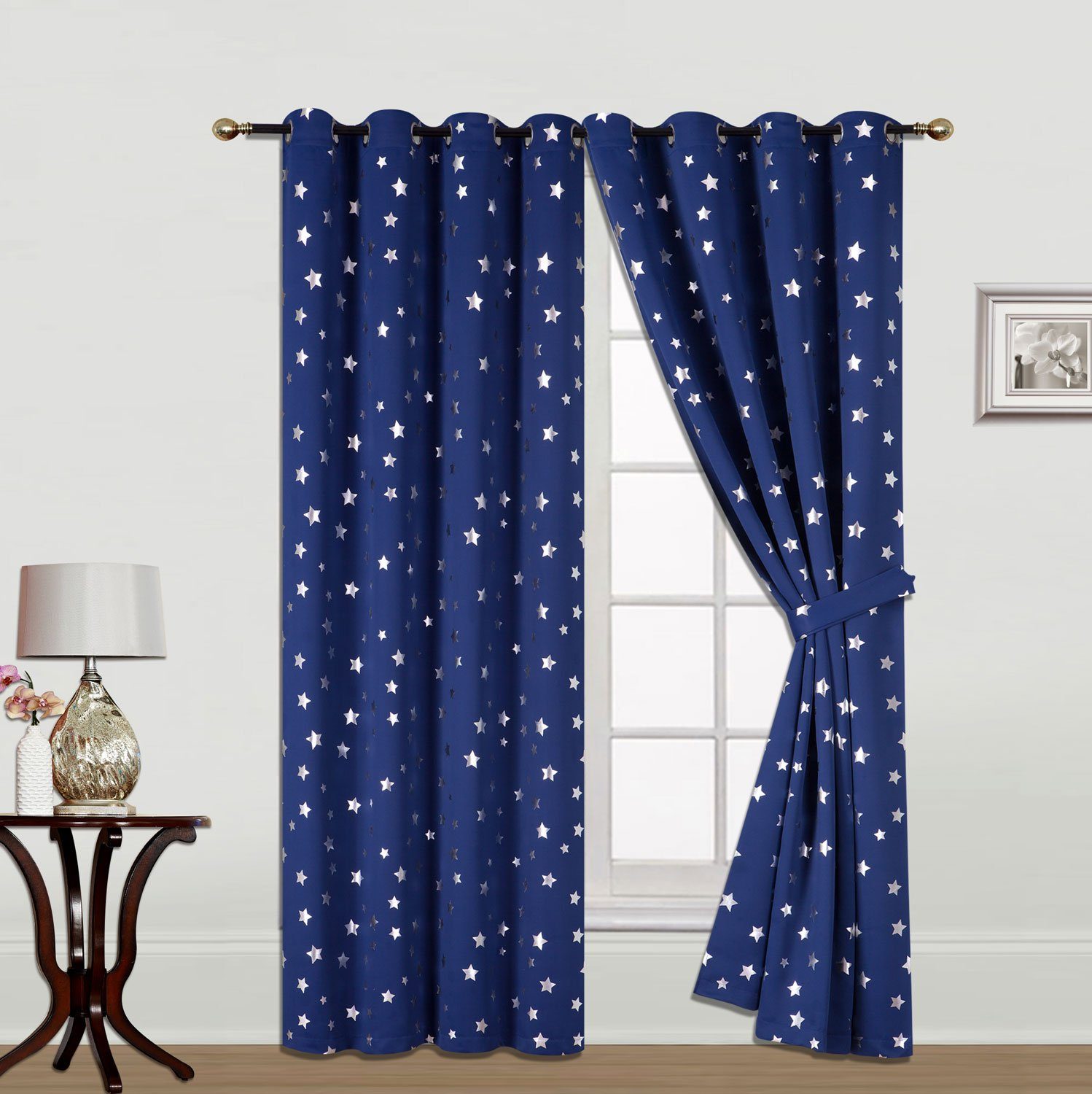 Gardinenbox Verdunkelungsvorhang (1 St), Ösen, verdunkelnd, Star Black-out mit silbernen Sternen 20650