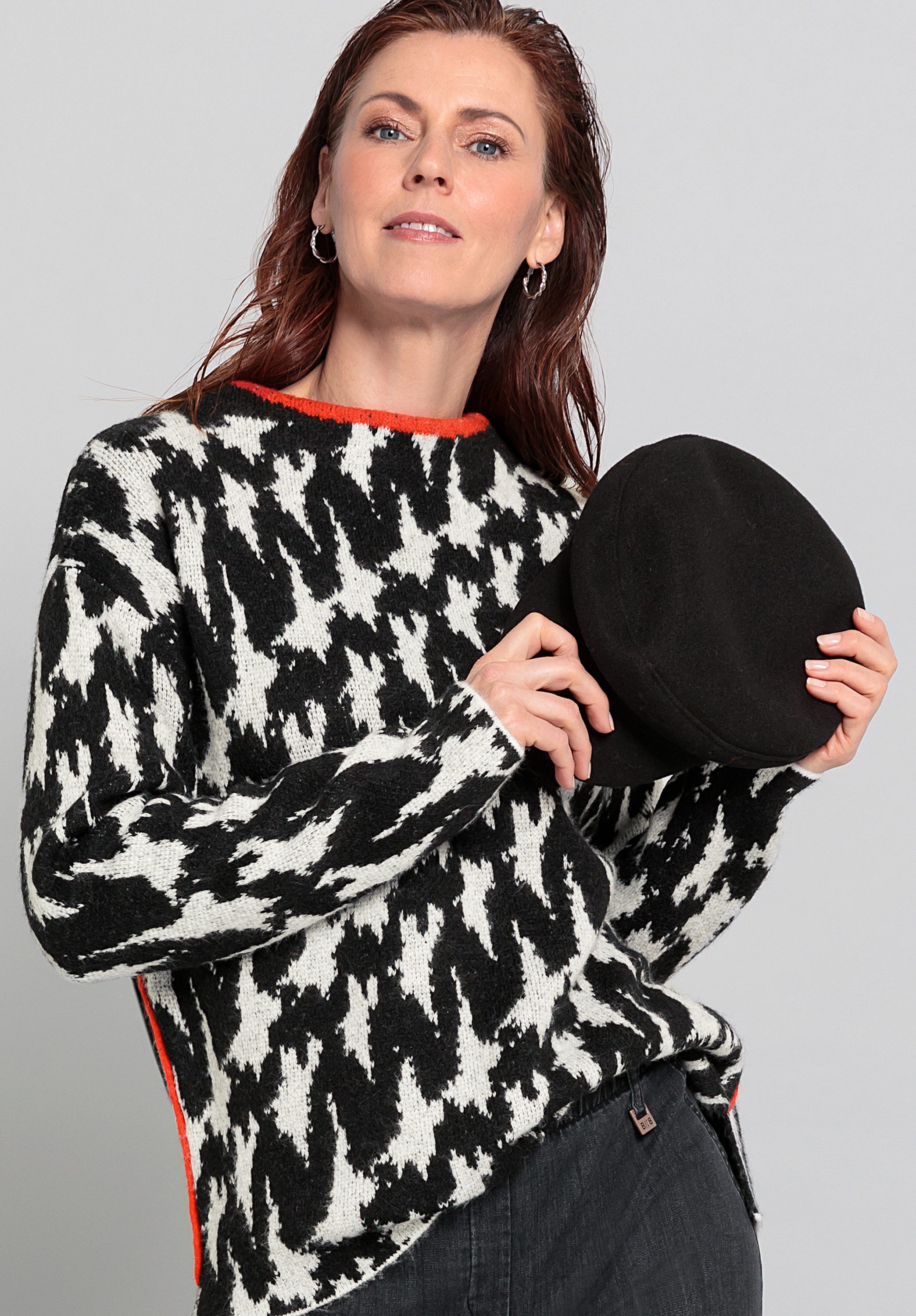 bianca Strickpullover REMIS mit modischem Dessin und Kontrast-Details