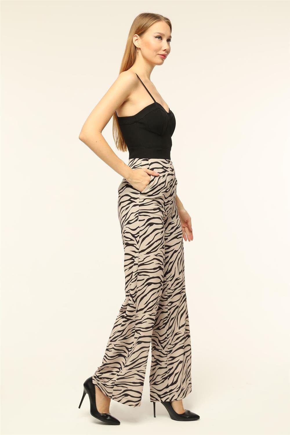 HomeStore Jumpsuit Zebra gestreifter Jumpsuit günstig online kaufen