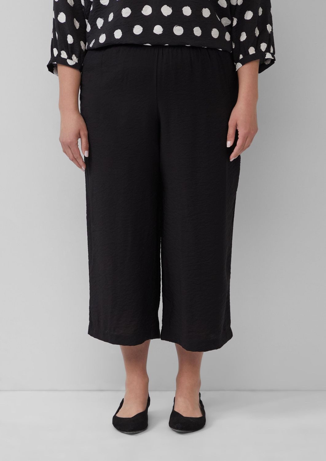 s.Oliver Stoffhose CURVE (1-tlg) 7/8-Länge, Taschen, Gummibund günstig online kaufen
