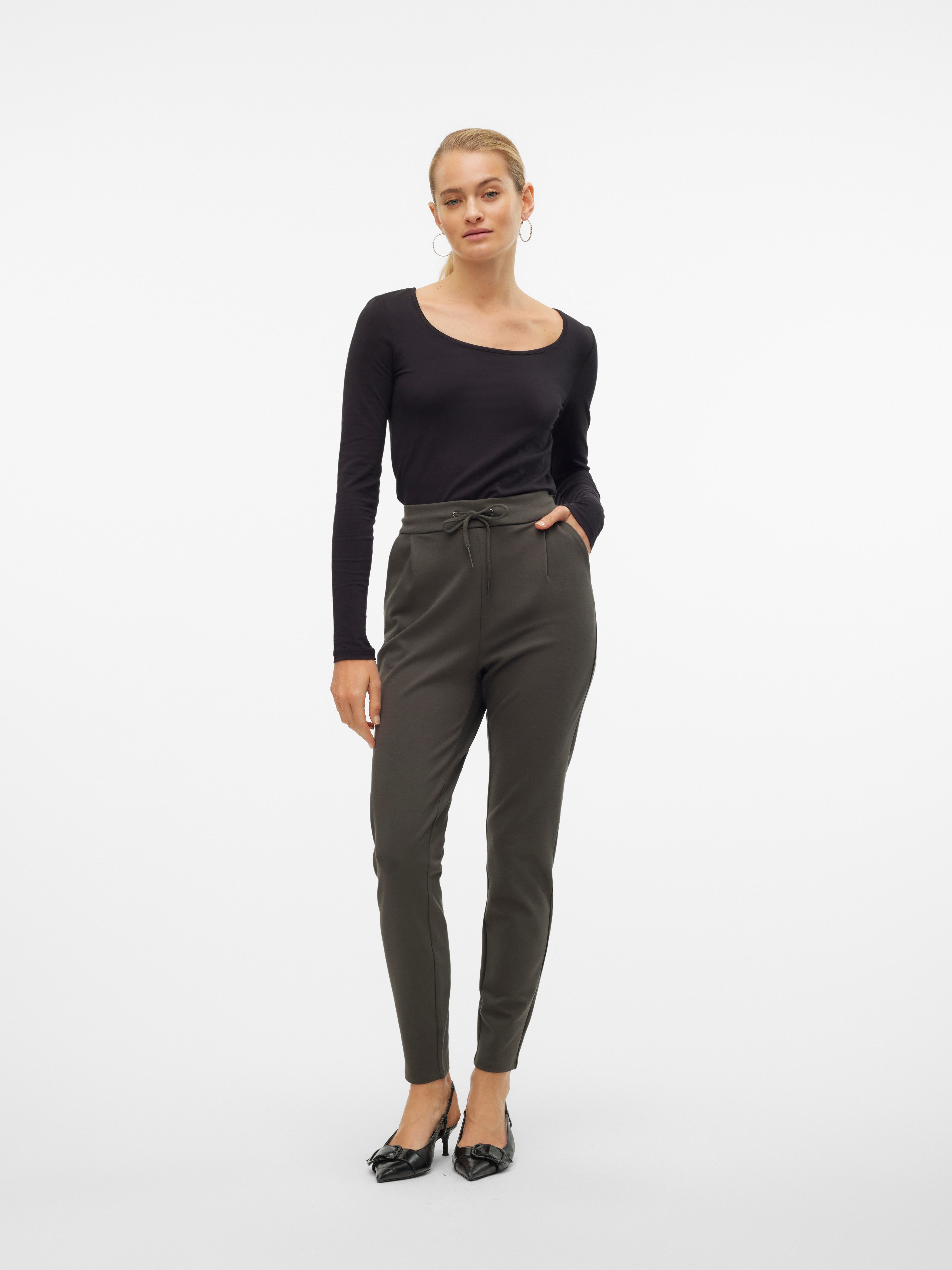 Vero Moda Jogger Pants VMEVA MR LOOSE STRING PANT GA NOOS hinten mit elastischem Bündchen