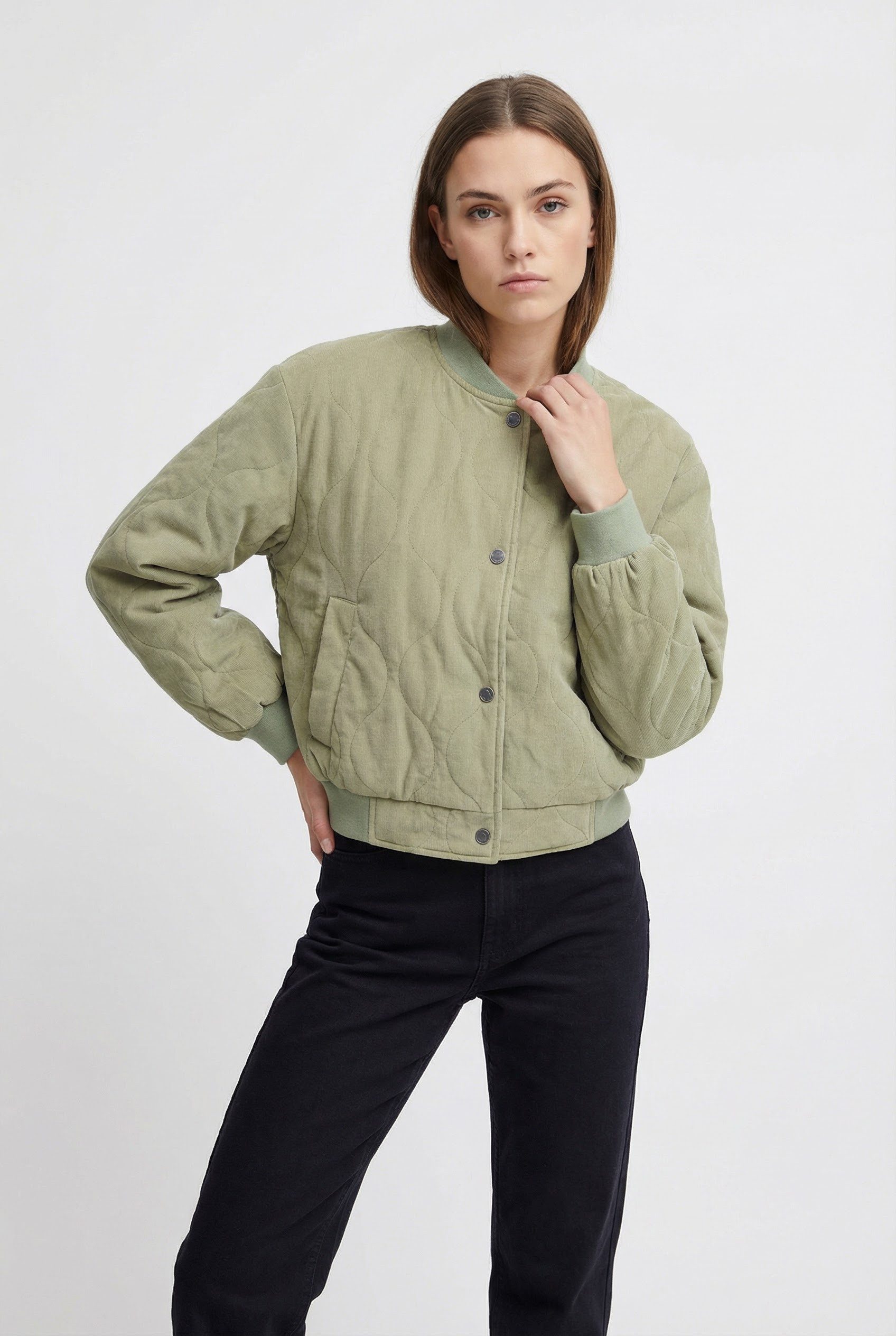 ONLY Cordjacke ONLSAP CORDUROY BOMBER CC OTW gesteppte Details