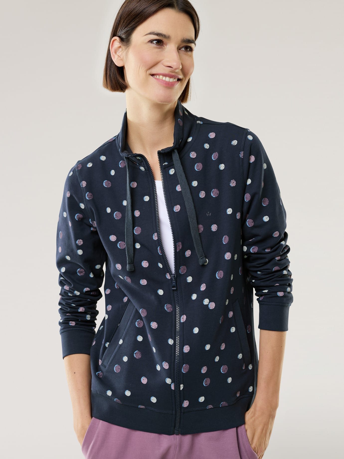 Walbusch Sweatjacke Damen Sweat Jacke Soft Touch Homewear Langarm Sweatjacke mit angerauter Innenseite, Peach-Touch, Reißverschluss