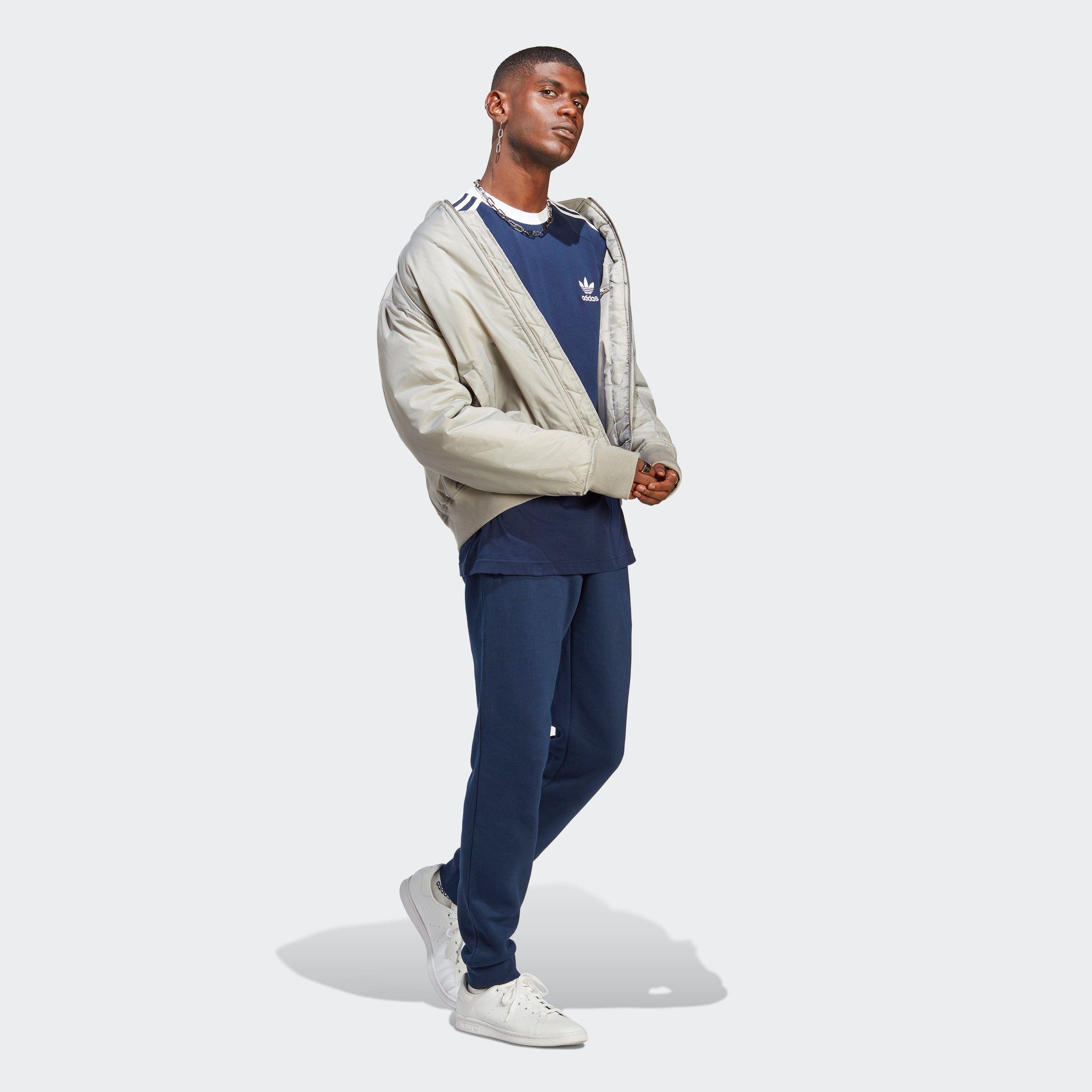 adidas Originals T-Shirt 3-STRIPES TEE schmale Passform, Kurzarm, mit kontrastierendem Saum, aus Baumwolle