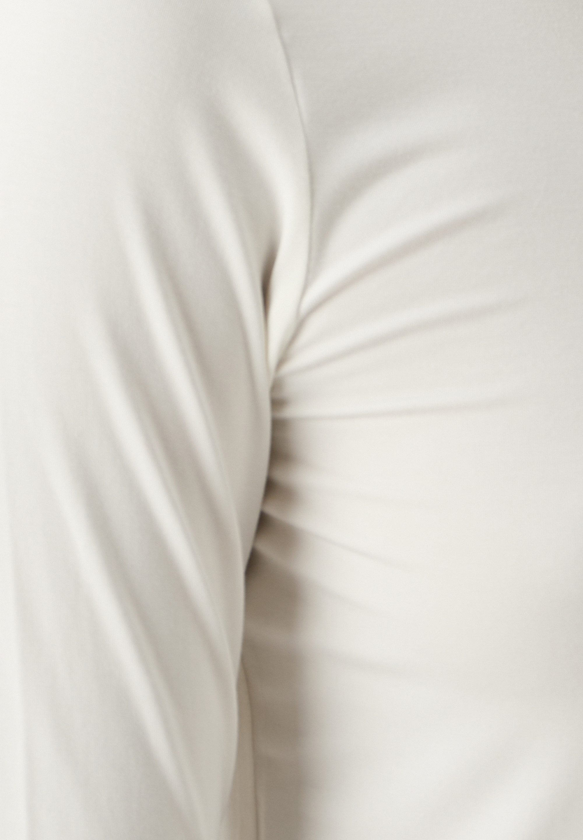 Les Lunes Langarmshirt Yunaa Rollkragen, schlanke Passform, klassisches Design, normale Länge