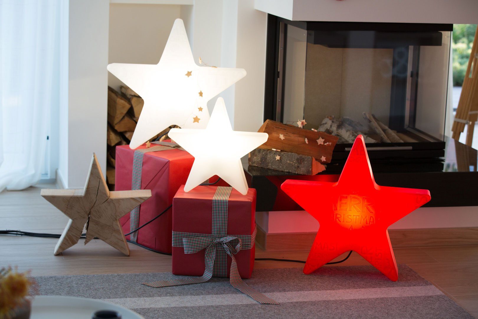 LED Shining "Merry LED Red Outdoor Stern cm für In- LED wechselbar, seasons WW, design Star 8 60 und Warmweiß, Christmas", rot