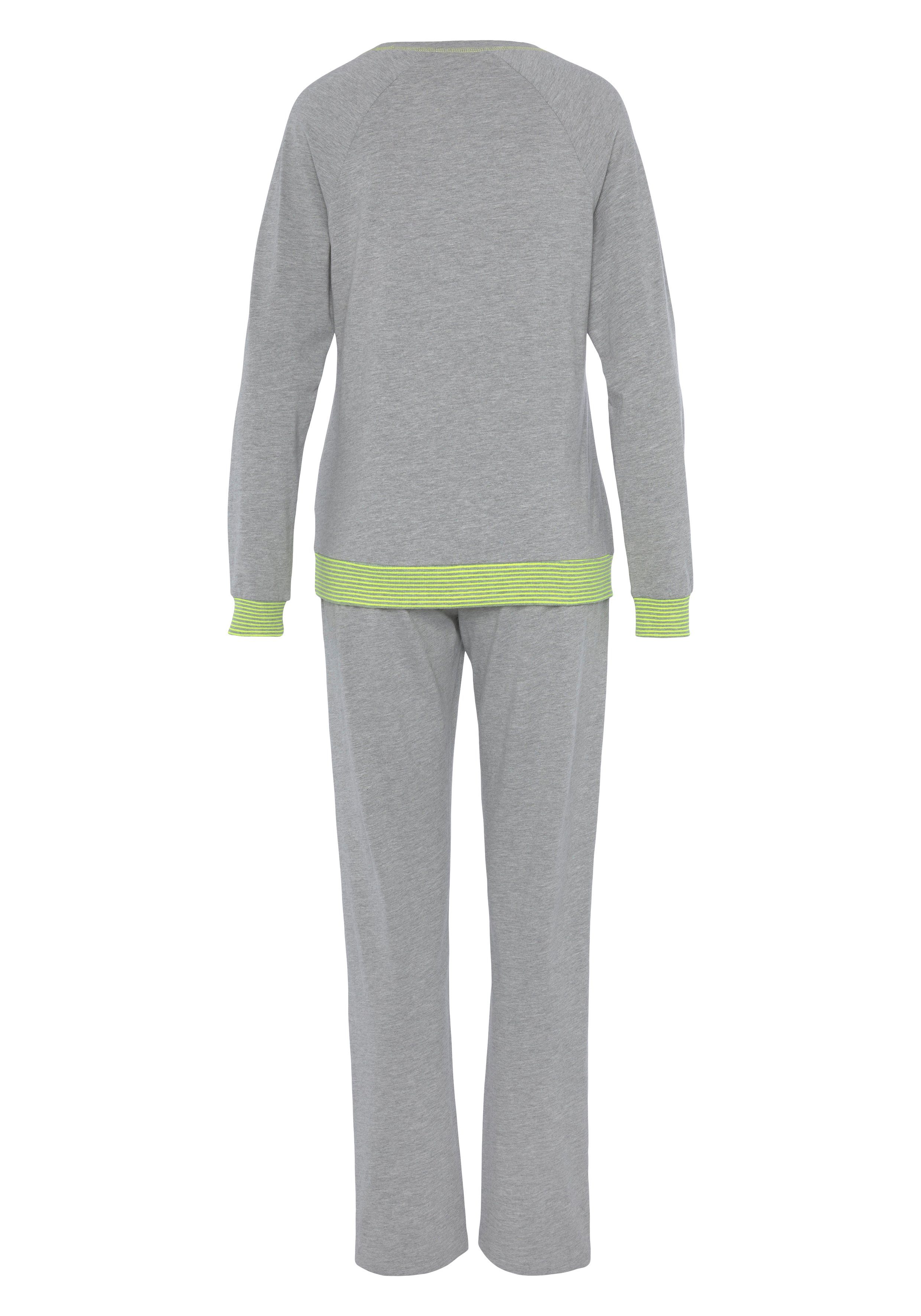 Vivance Dreams Pyjama (2 tlg) Flatlock-Nähten grau/neon-gelb mit in dekorativen Neonfarben