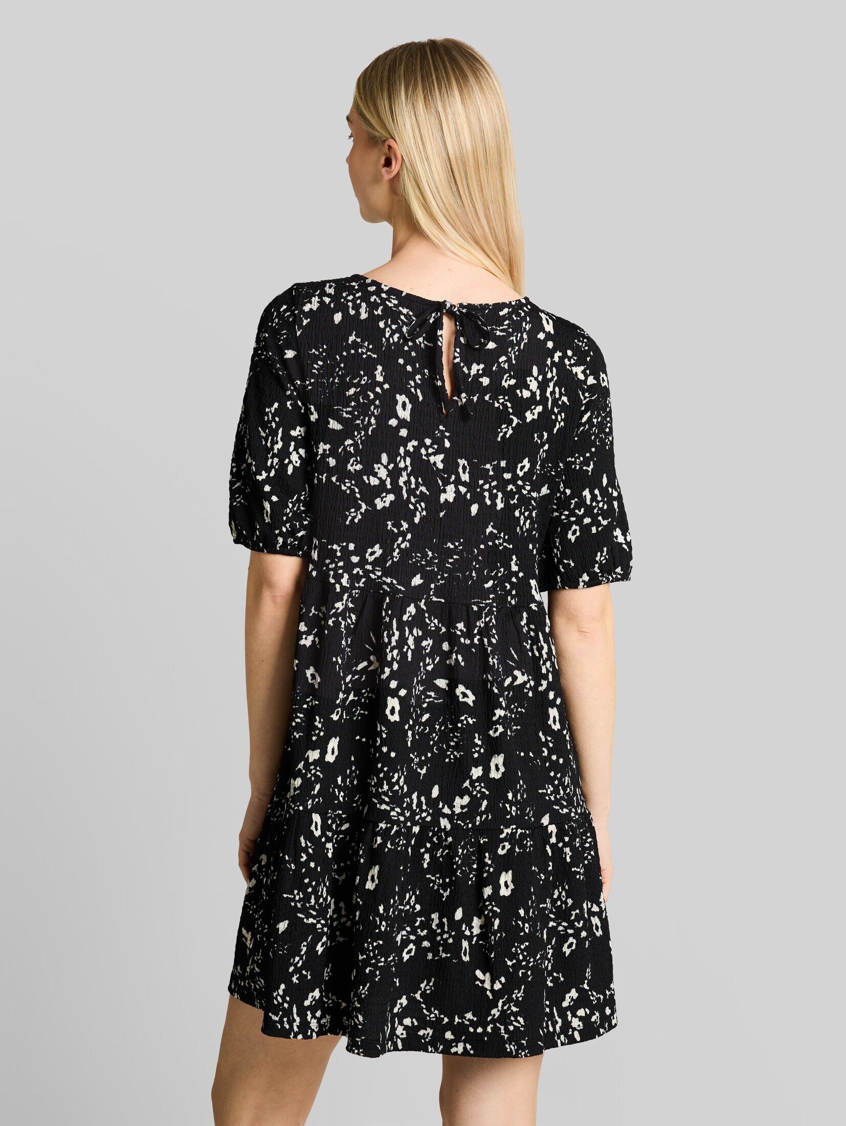 TOM TAILOR Denim Sommerkleid Kleider & Jumpsuits Crinkle Mini-Kleid mit Blumenmuster
