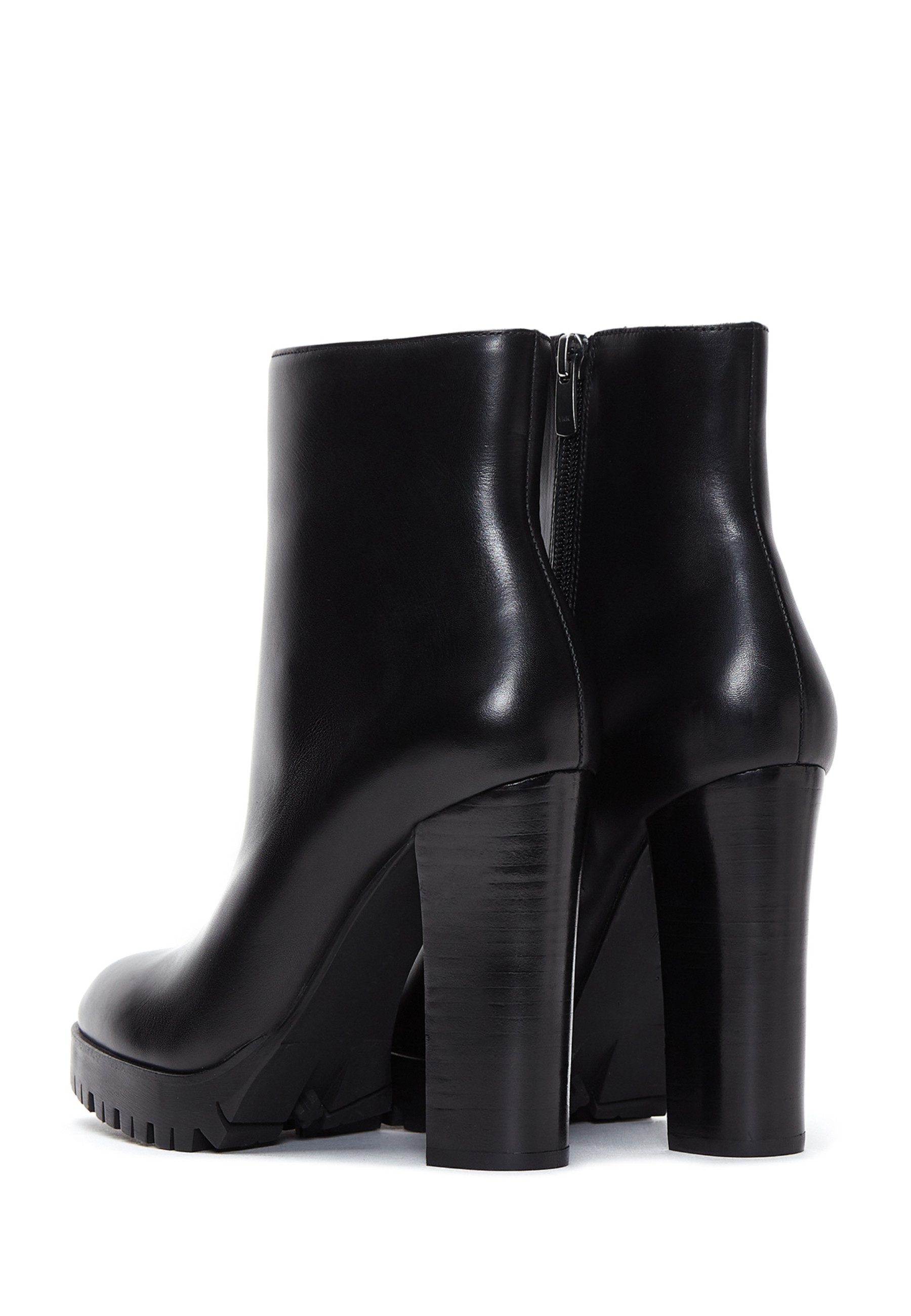 Derimod Absatz-Stiefeletten aus Leder Ankleboots