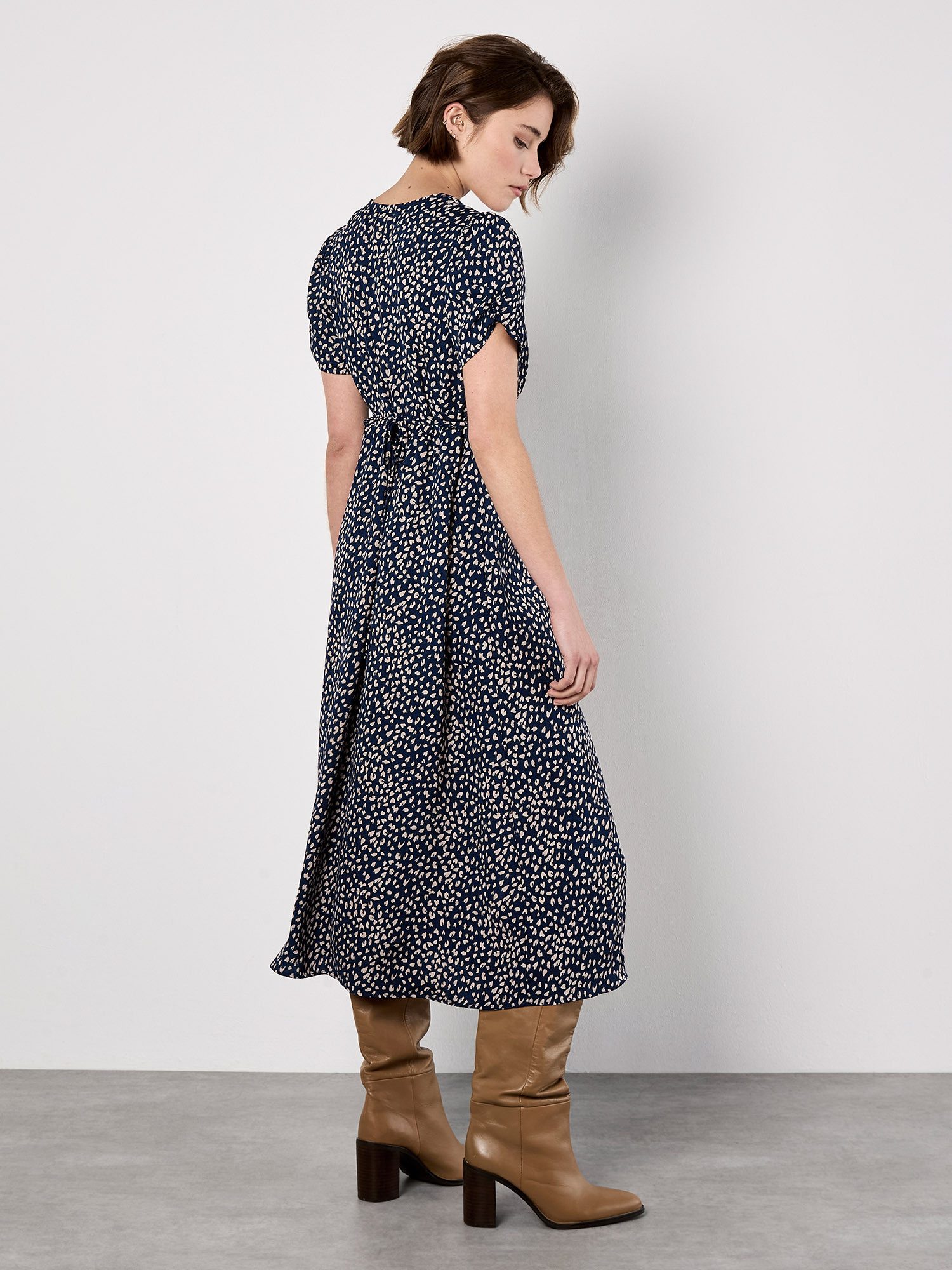 Apricot Midikleid Animalprintkleid . mit zarten Raffungen