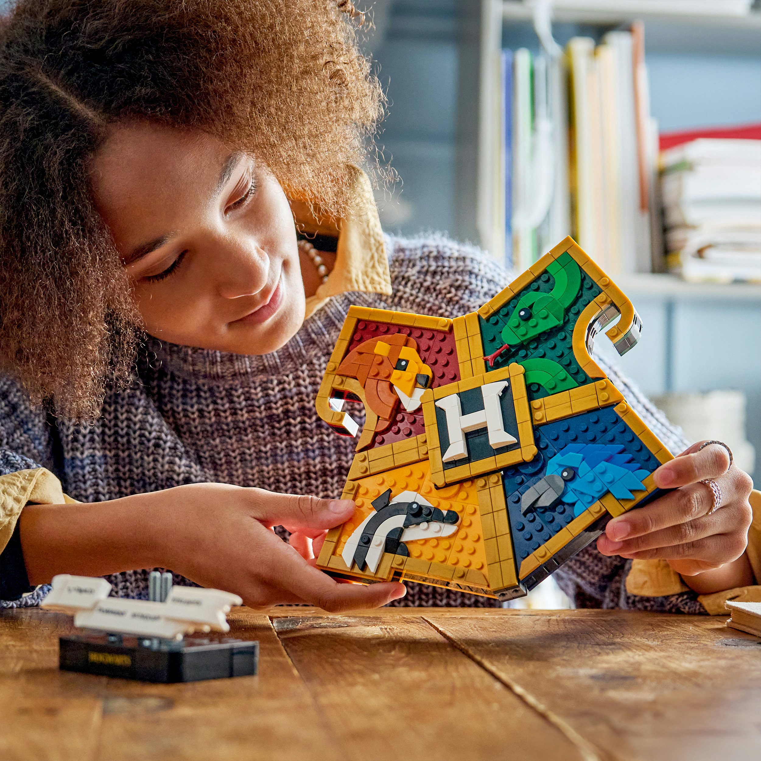 LEGO® Hogwarts Hauswappen (76462), LEGO Harry Potter Konstruktionsspielsteine, (545 St), Made in Europe