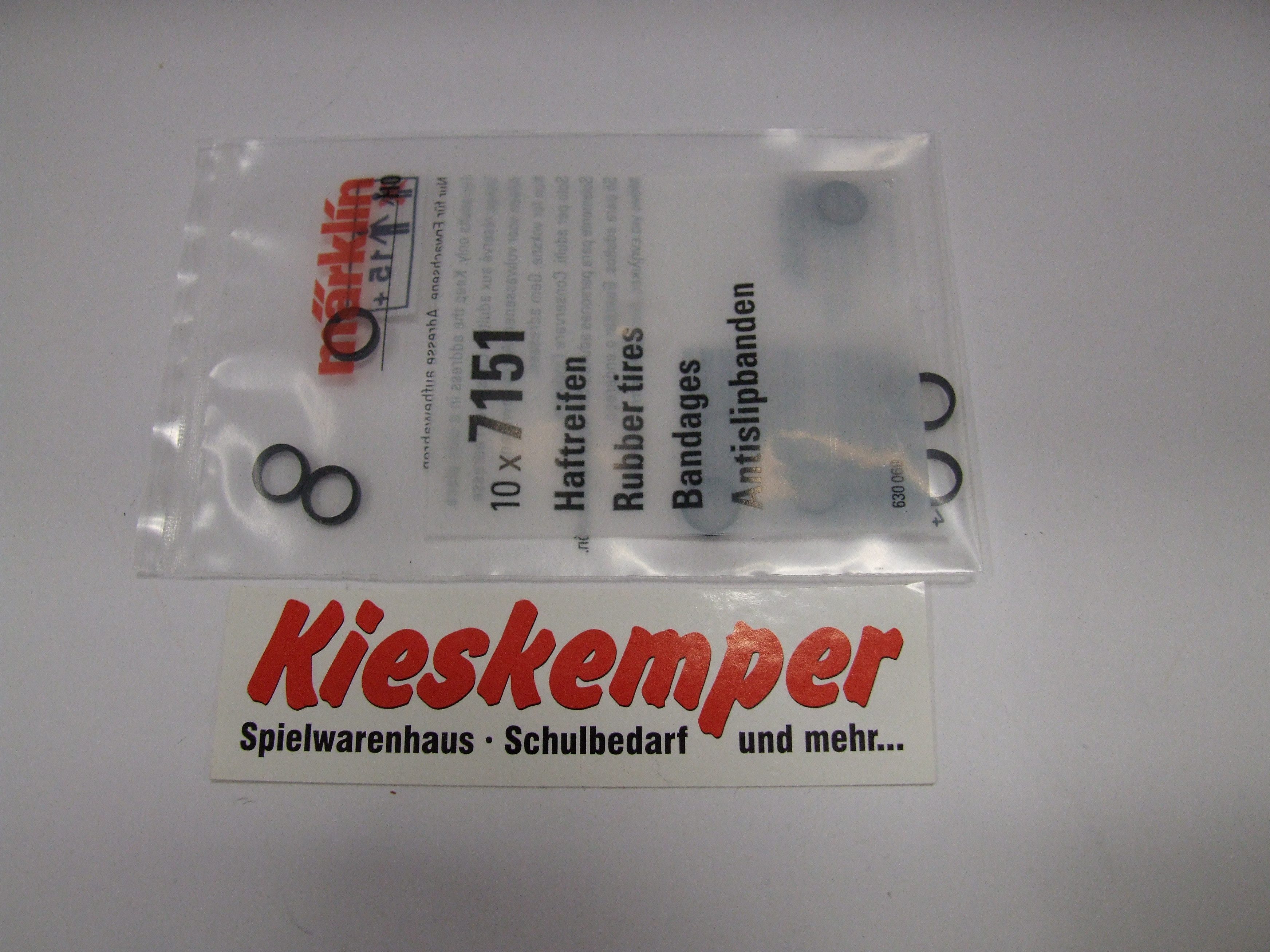 Märklin Modelleisenbahn-Set Märklin 7151 Haftreifen ø6mm (10 St., Rad- H0