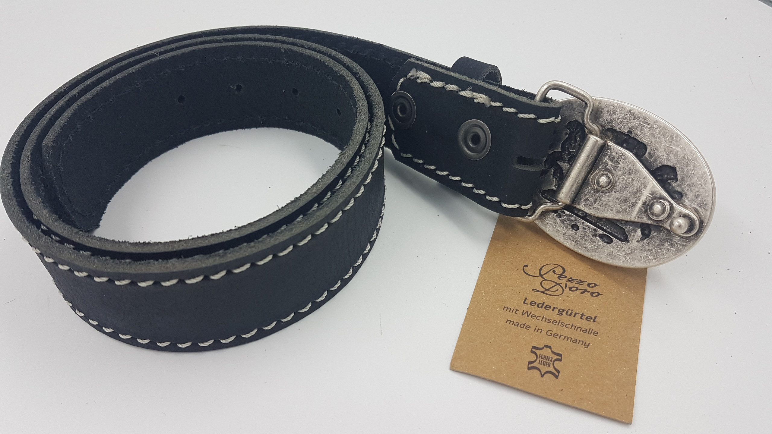 Pezzo D'oro Koppelgürtel Koppelgürtel Bayerisches Wappen, Löwe, Bayernraute blau emailiert (1-teilig) Gürtel aus Büffelleder, weiß gesteppt