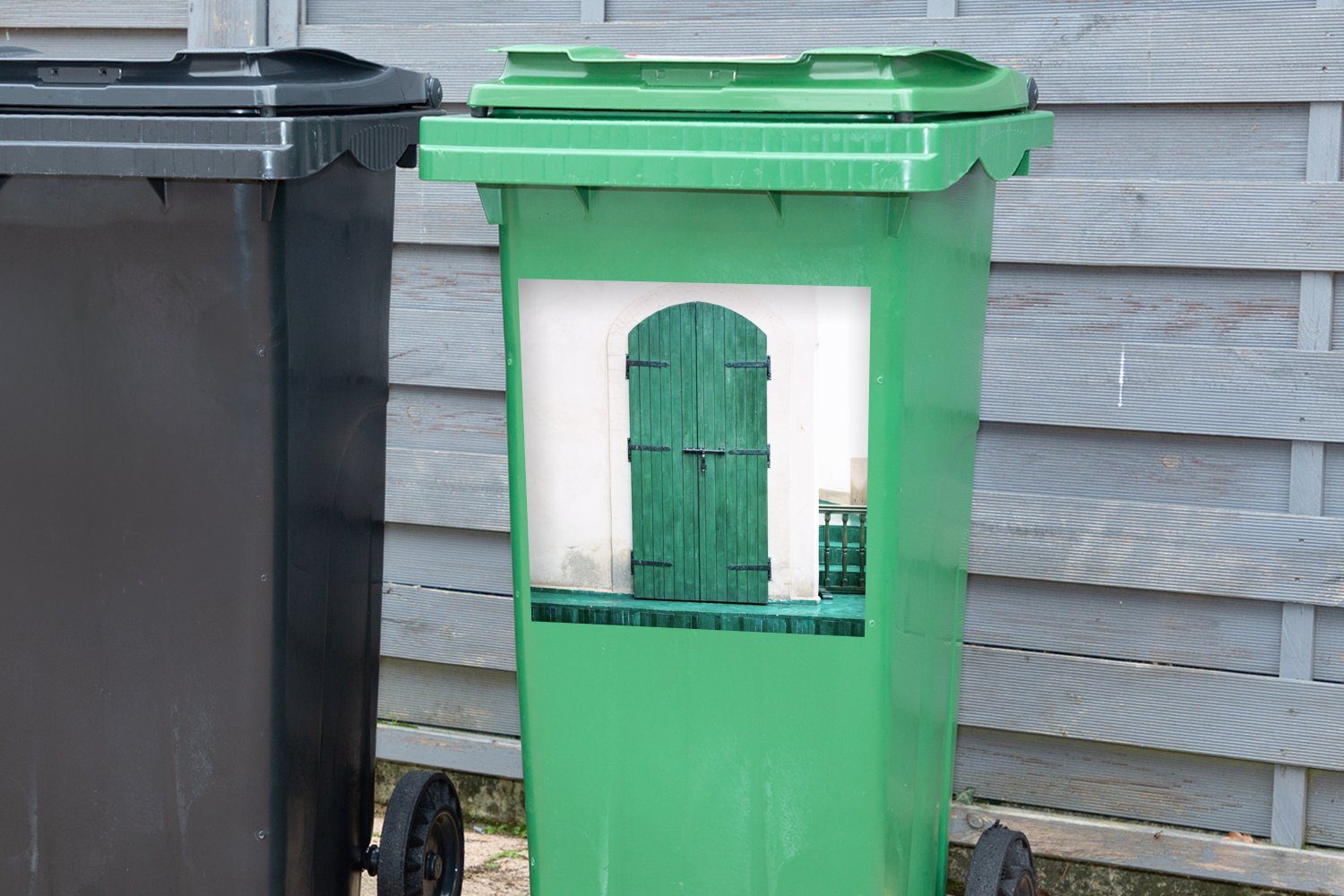 MuchoWow Wandsticker Abfalbehälter Sticker, Container, St), Tür - Mülleimer-aufkleber, Holz - - Vintage - Gebäude Mülltonne, (1 Grün