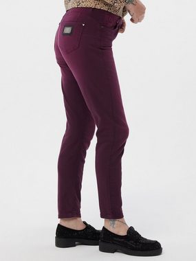 Sarah Kern Slim-fit-Jeans Denim koerpernah mit Logo-Knöpfen