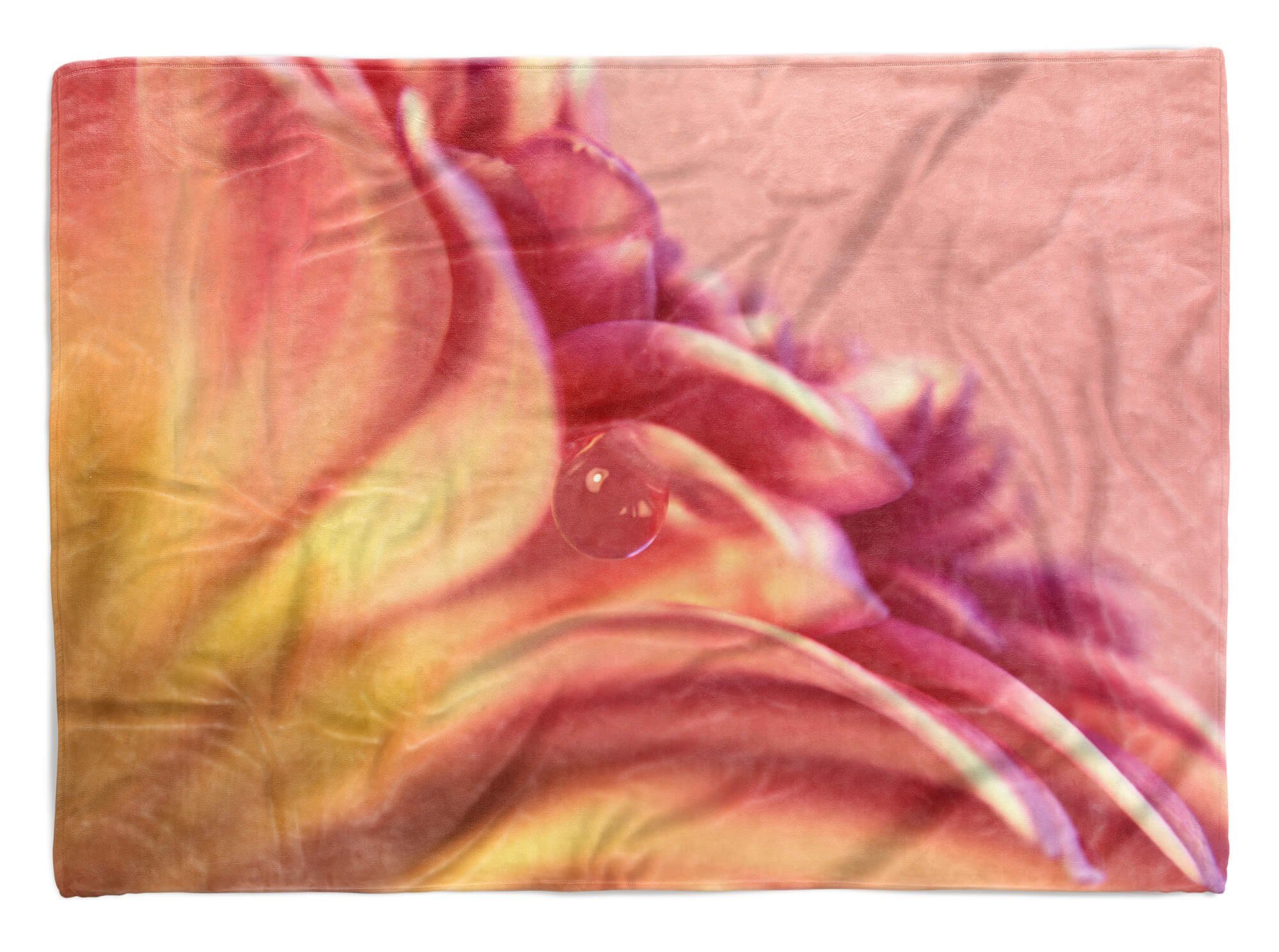 Sinus Art Handtücher Handtuch Strandhandtuch Saunatuch Kuscheldecke mit Fotomotiv Zinnie Wassertropf, Baumwolle-Polyester-Mix (1-St), Handtuch