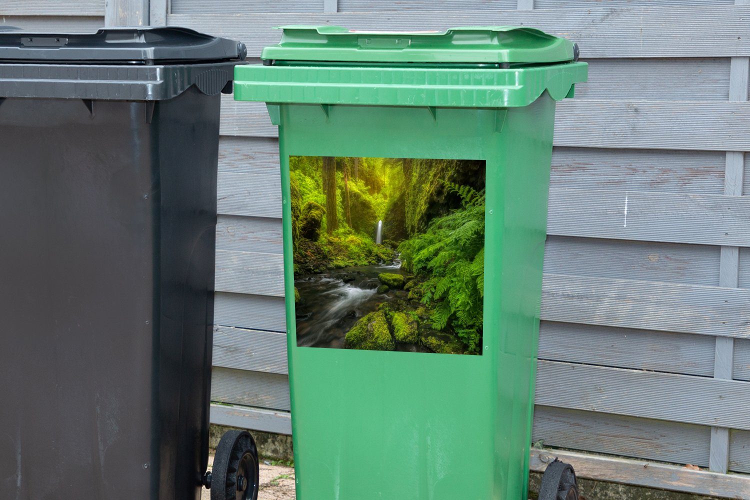 Wandsticker Container, Sticker, Dschungel vom Schönes Bild St), (1 Mülltonne, Mülleimer-aufkleber, MuchoWow Abfalbehälter