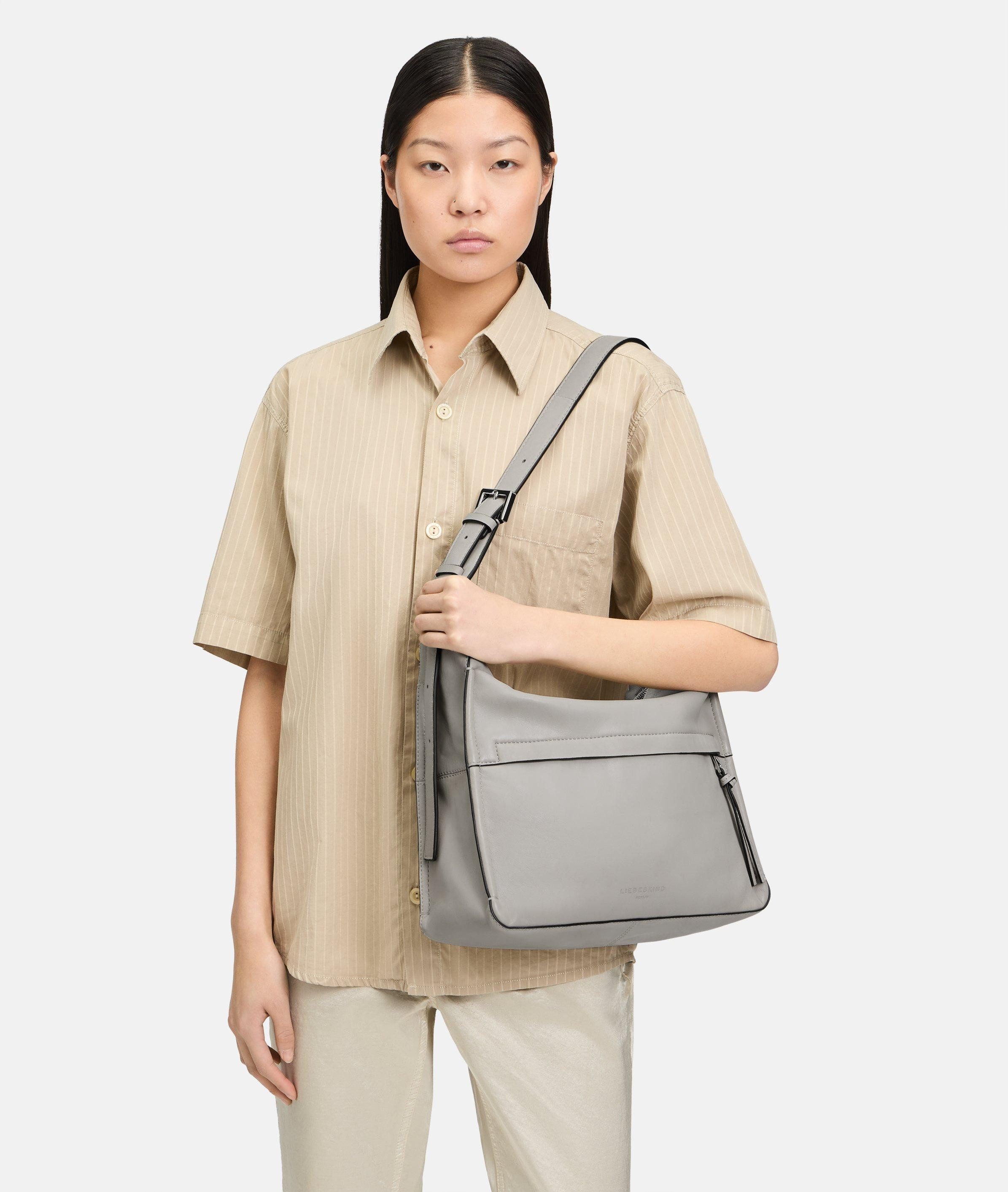 Liebeskind Berlin Schultertasche Sky Hobo M, Mittelgroße Hobo-Bag aus Schafsleder
