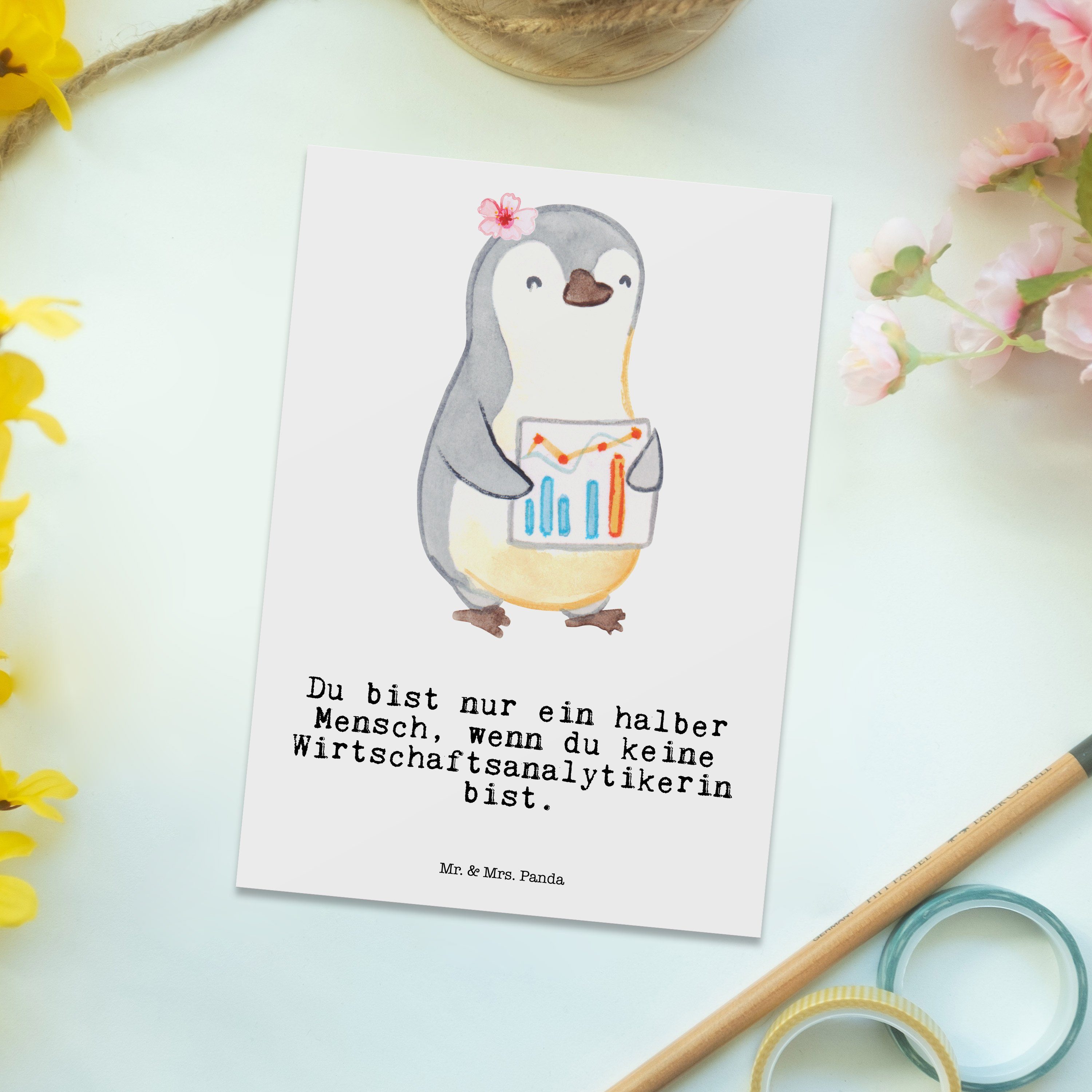 & Mr. Panda Mrs. Einladungskarte Herz Geschenk, - Postkarte mit - Wirtschaftsanalytikerin Weiß