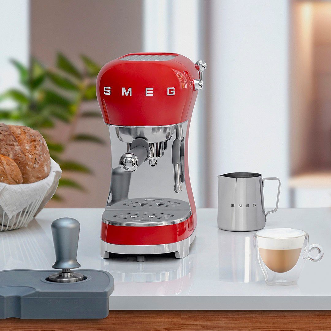 Smeg Espressomaschine ECF02RDEU