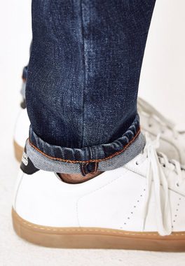 FIVE FELLAS Tapered-fit-Jeans MANSON nachhaltig, Italien, Stretch, coole Waschung