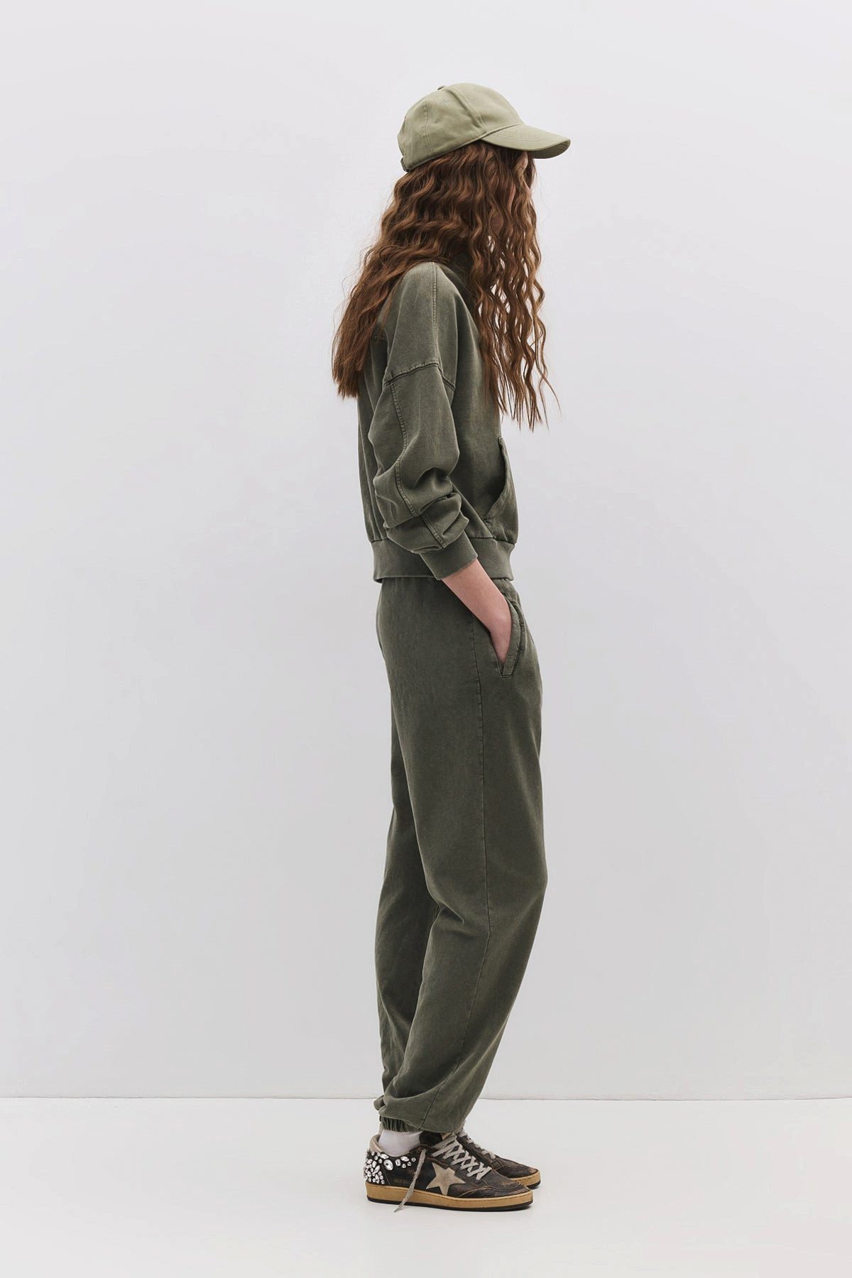 No Matter What Sweatponcho Jogginghose mit elastischem Bund