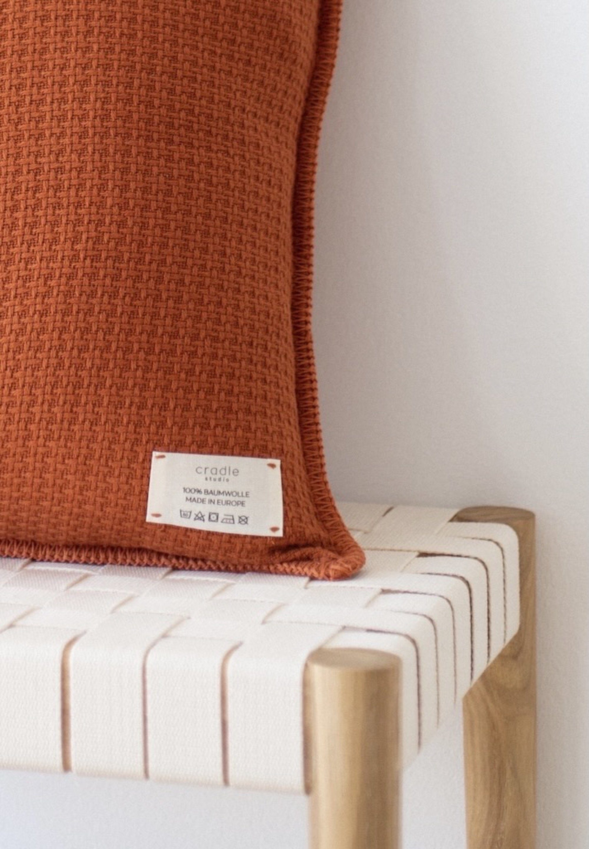 Studio, Knit Zenda, Familienproduktion, Bienenstöcke orange Cradle burnt Cosy Solarstrombetriebene die Kissenbezug beherbergt