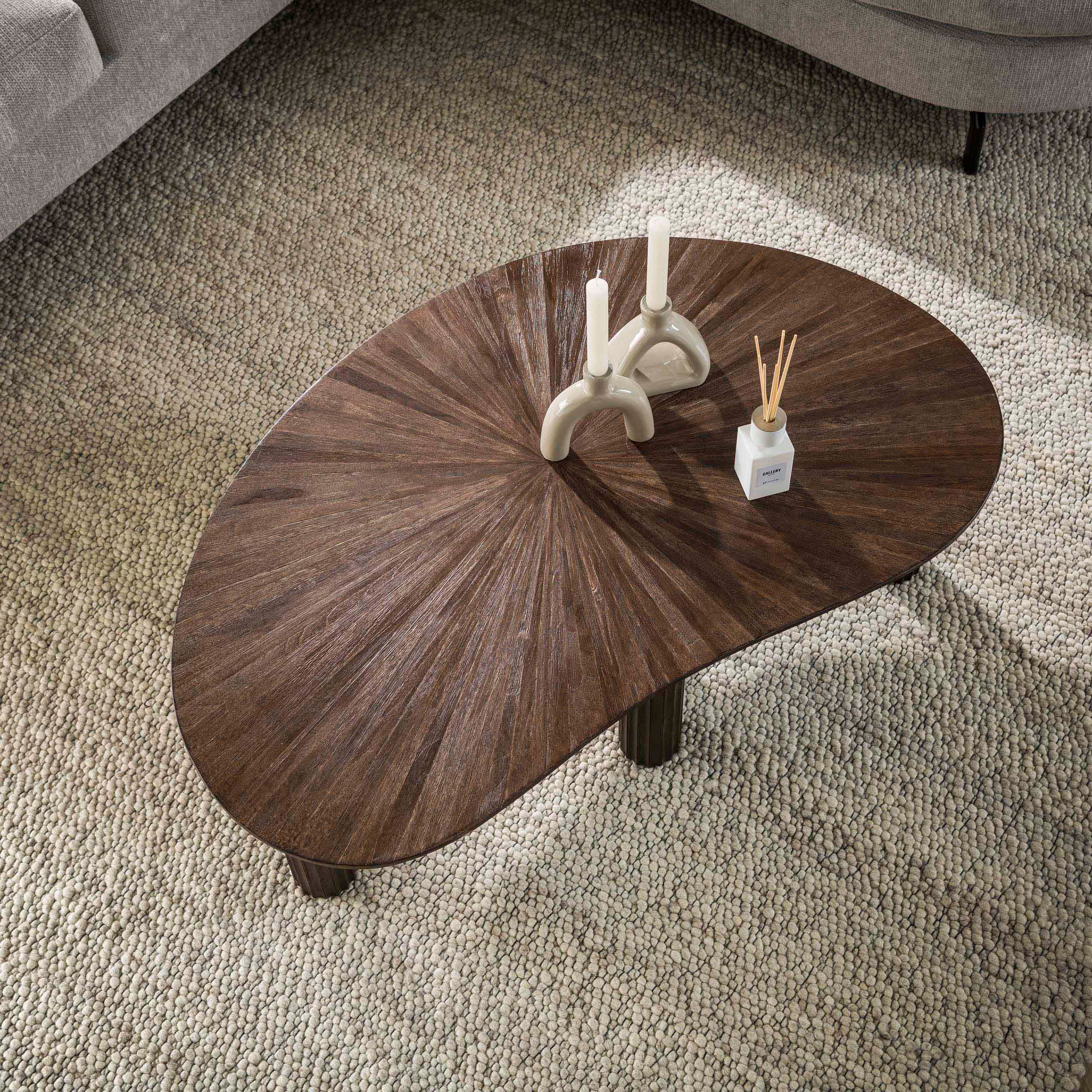 Villa Möbel Couchtisch Maya (1 Tisch, 1-St), Nierenförmiger Couchtisch aus Massiv Teak