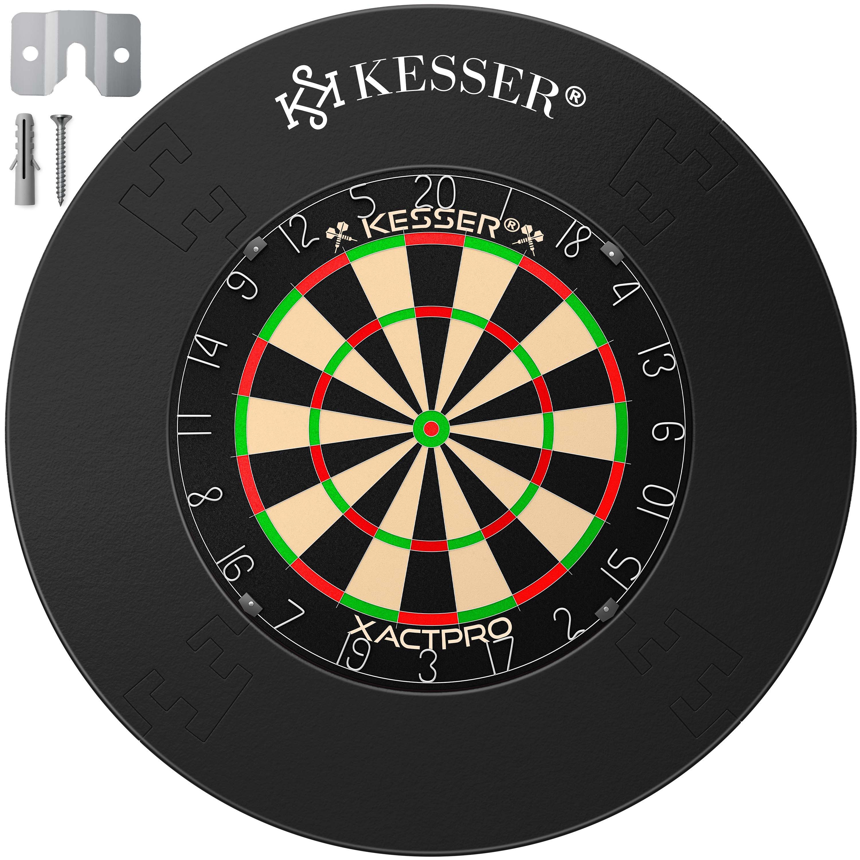 Dartscheibe Classic 45cm mit 9 Dartpfeilen mit Metallspitze und Wandschutz