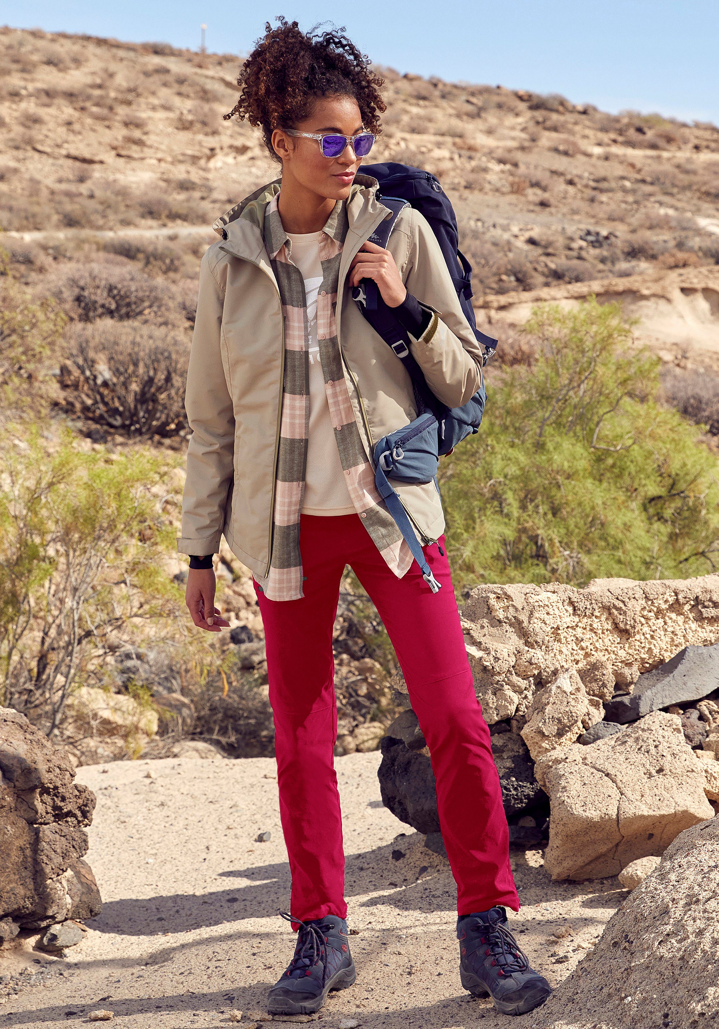 LASCANA ACTIVE Trekkinghose mit 3 Zipper Taschen