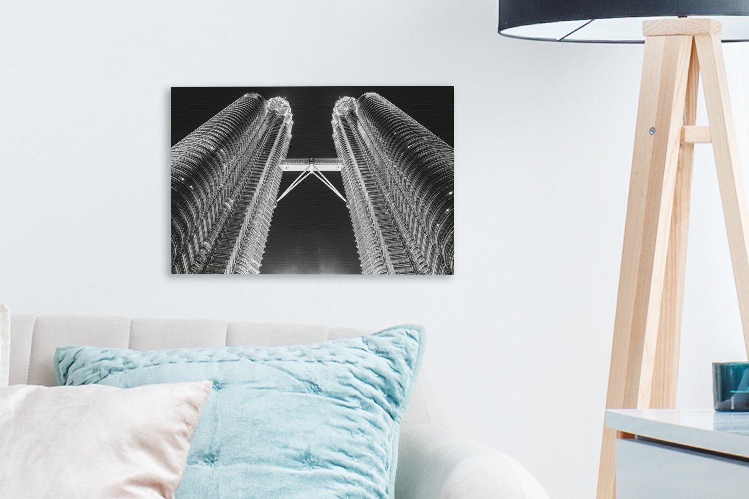 Lila und schwarz - Farbton Petronas Leinwandbilder, weiß, cm 30x20 Wanddeko, OneMillionCanvasses® St), Leinwandbild Towers über den (1 Wandbild Aufhängefertig,