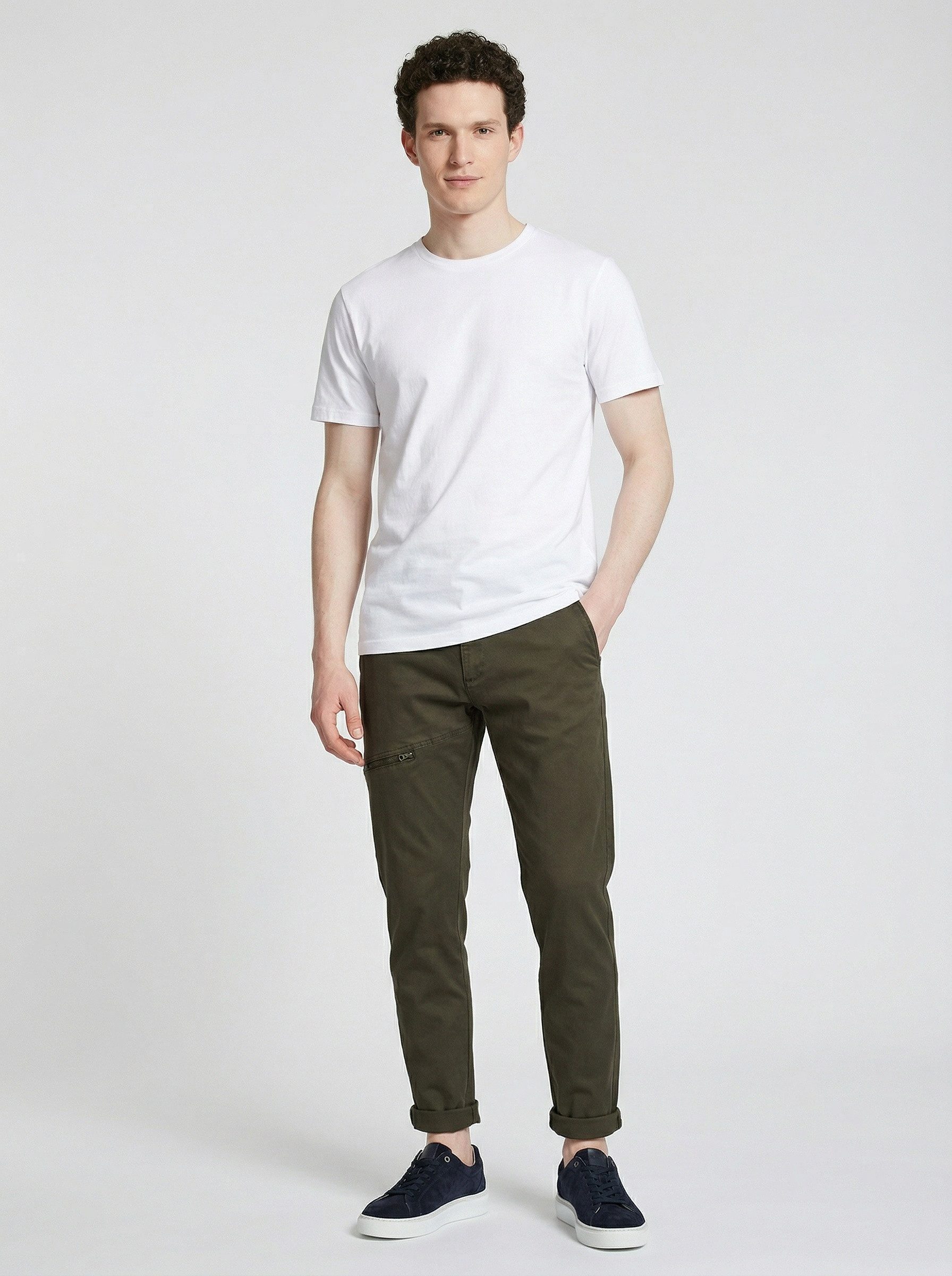 Zum Outfit 7