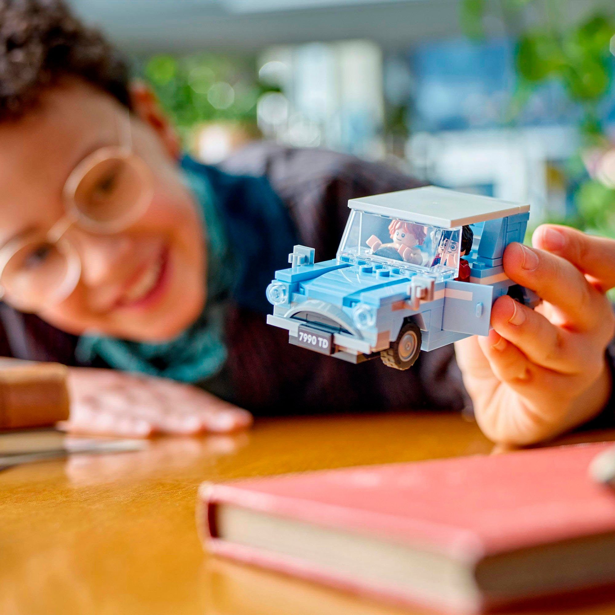LEGO® Fliegender Ford Anglia™ (76424), LEGO® günstig online kaufen