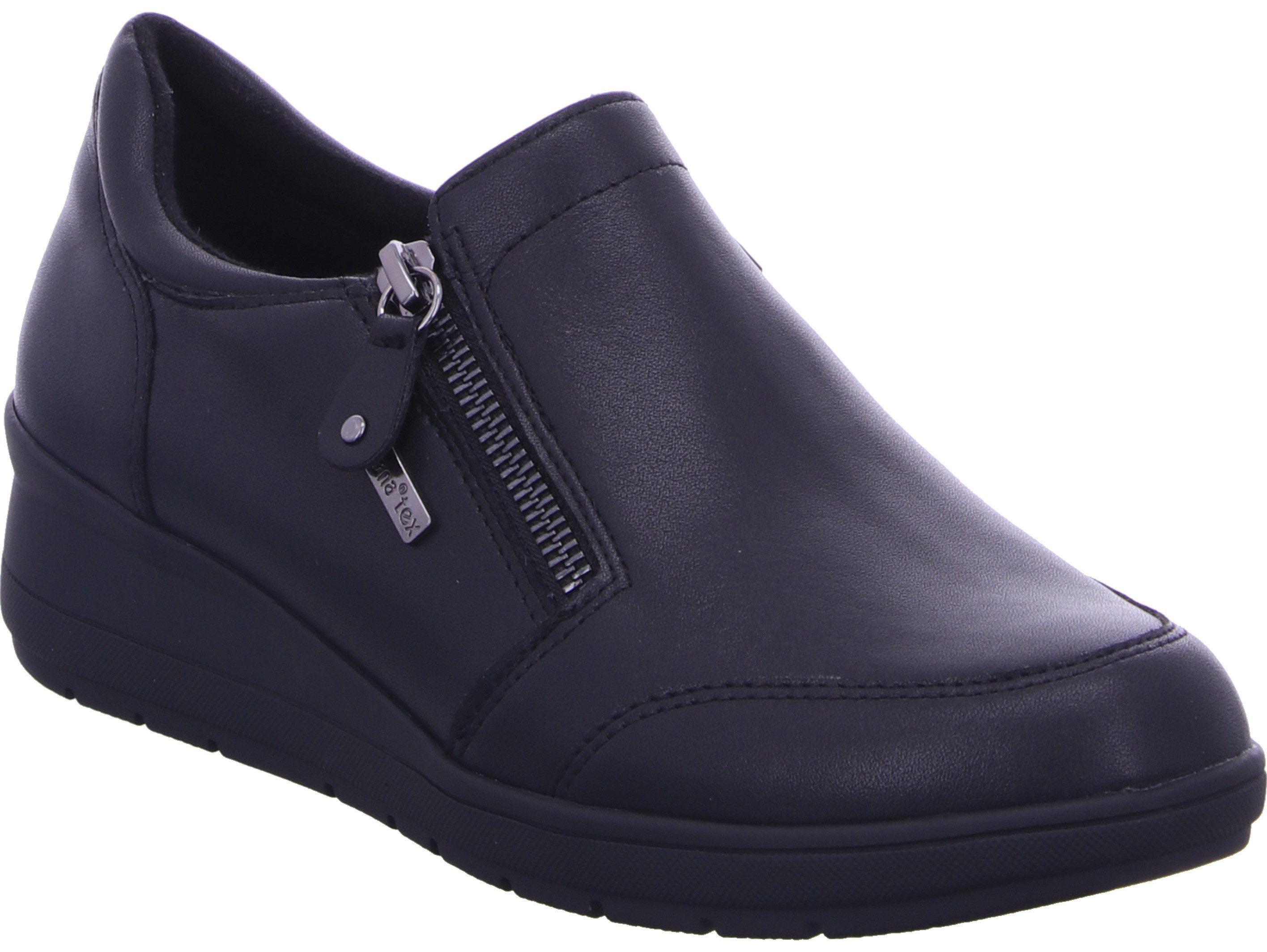 Jana Slipper mit TEX-Membran