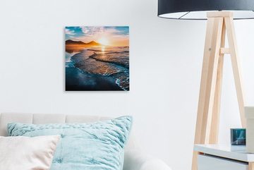 OneMillionCanvasses® Leinwandbild Sonnenuntergang - Meer - Berg - Horizont - Landschaft - Blau, (1 St), Leinwand Bilder für Wohnzimmer Schlafzimmer