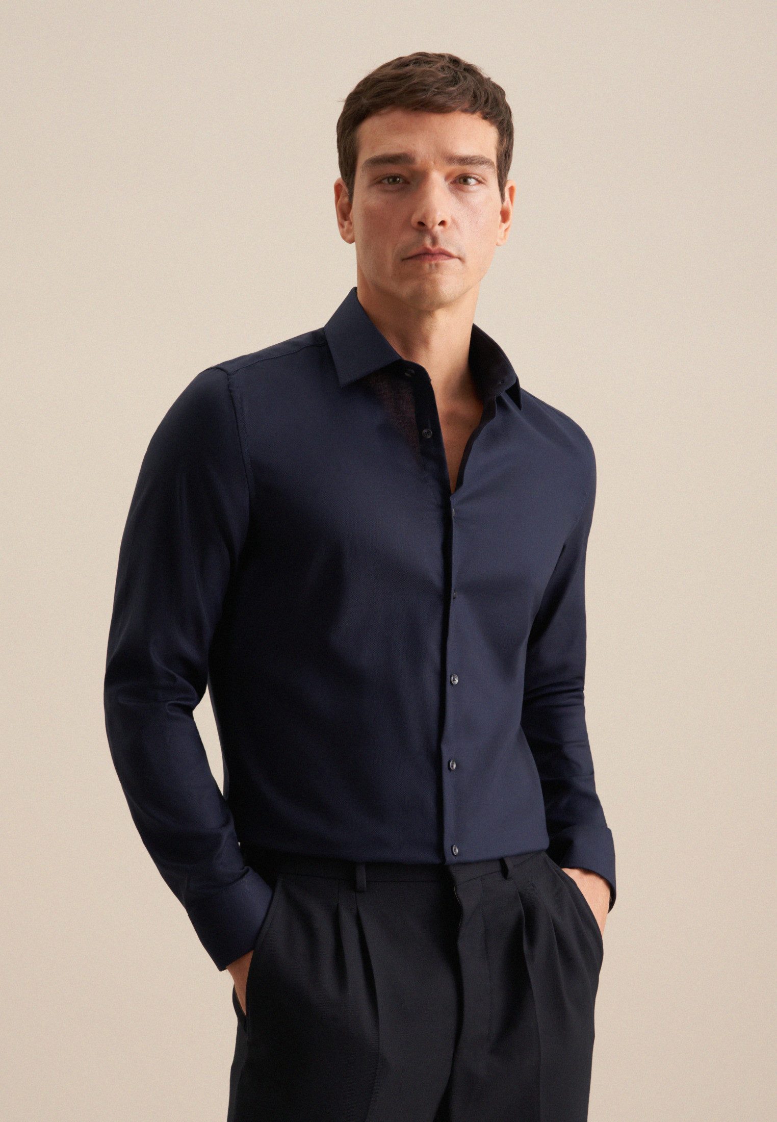 Businesshemd Schwarze Rose