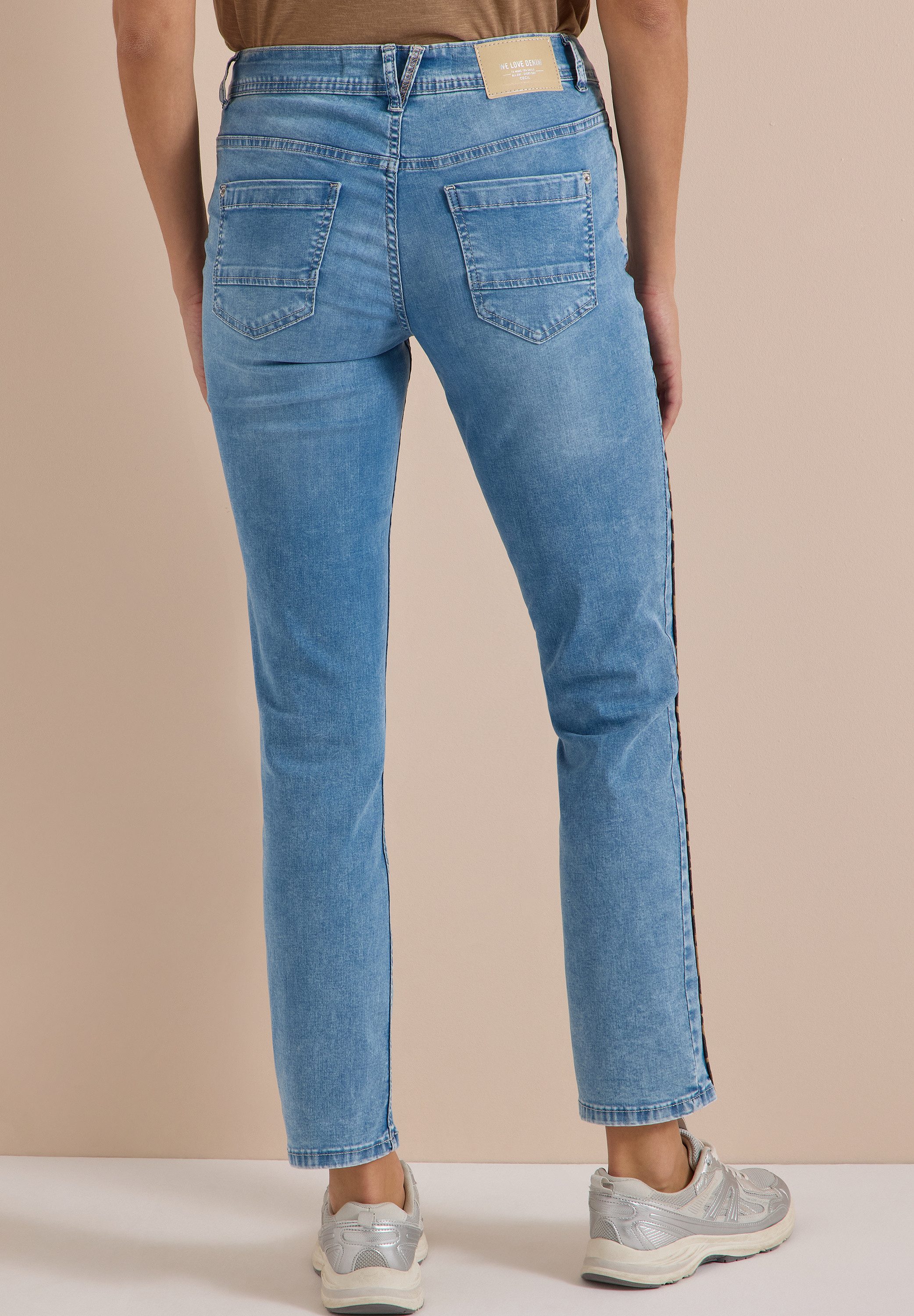 CECIL Straight-Jeans Style Scarlett Straight mit Leo-Pipings / Streifen – Bild 3 von 5
