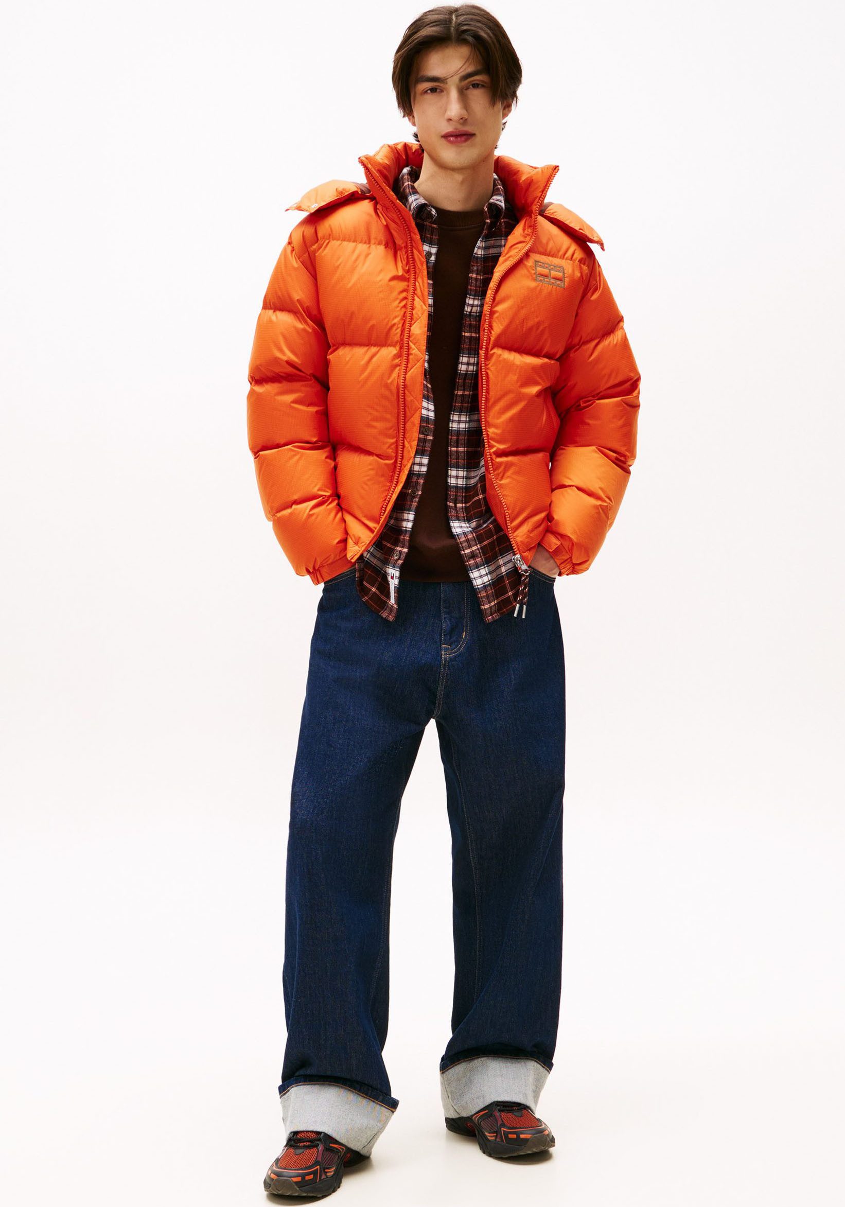 Tommy Jeans Steppjacke ALASKA DOWN PUFFER Übergangsjacke Regular fit mit abnehmbarer Kapuze